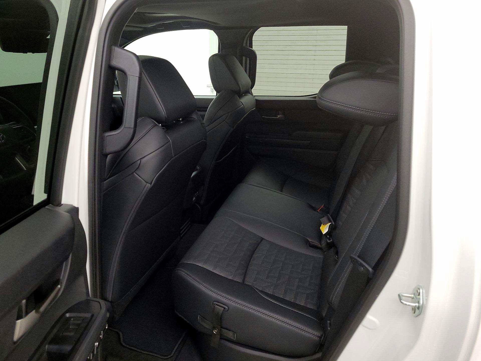 Thumbnail: 2024 Toyota Tacoma - 20