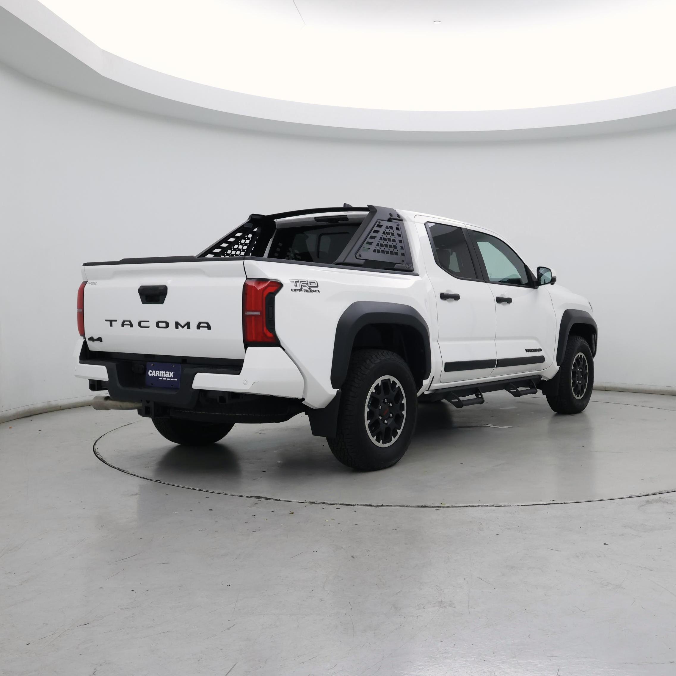 Thumbnail: 2024 Toyota Tacoma - 8