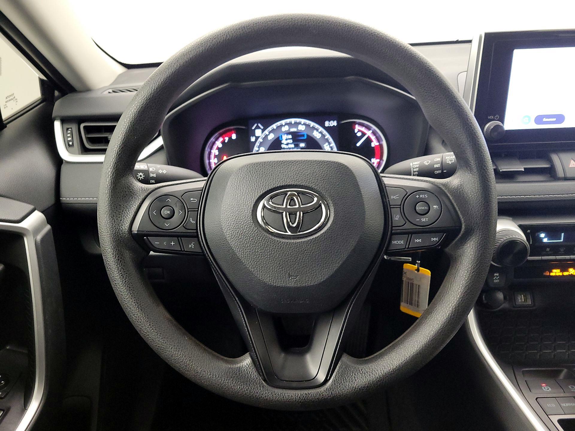 Thumbnail: 2024 Toyota RAV4 - 10