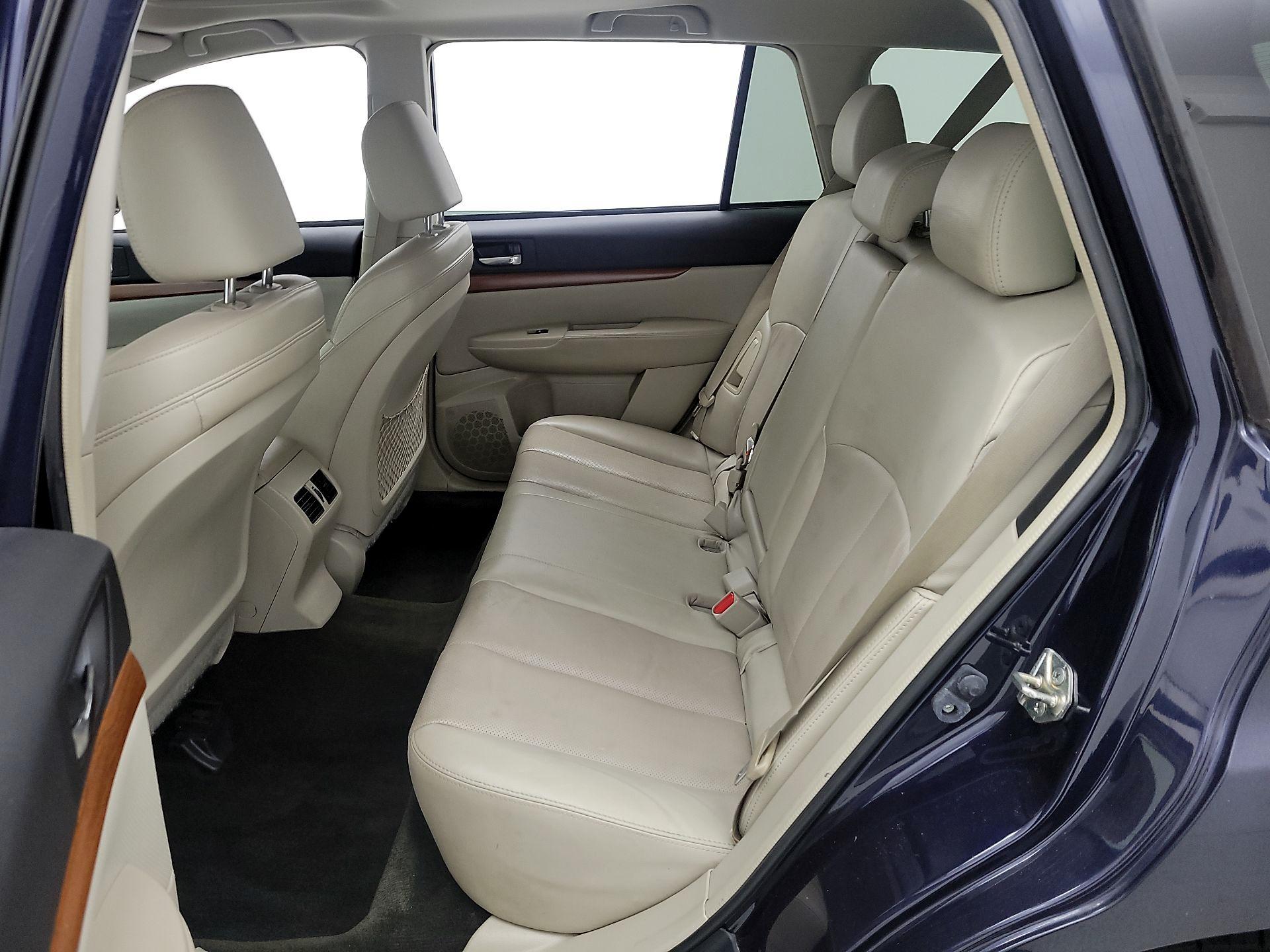 Thumbnail: 2014 Subaru Outback - 20