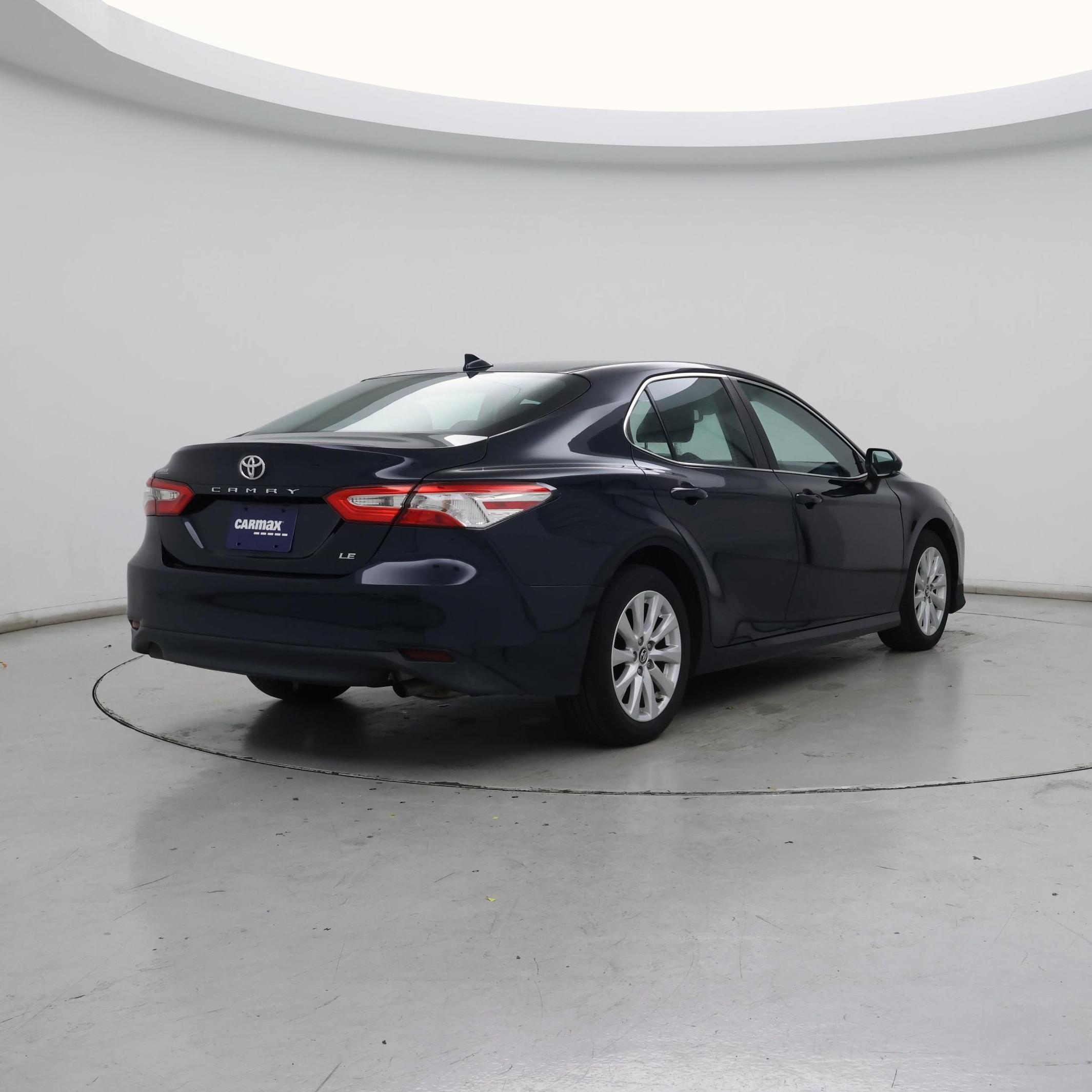 Thumbnail: 2020 Toyota Camry - 8