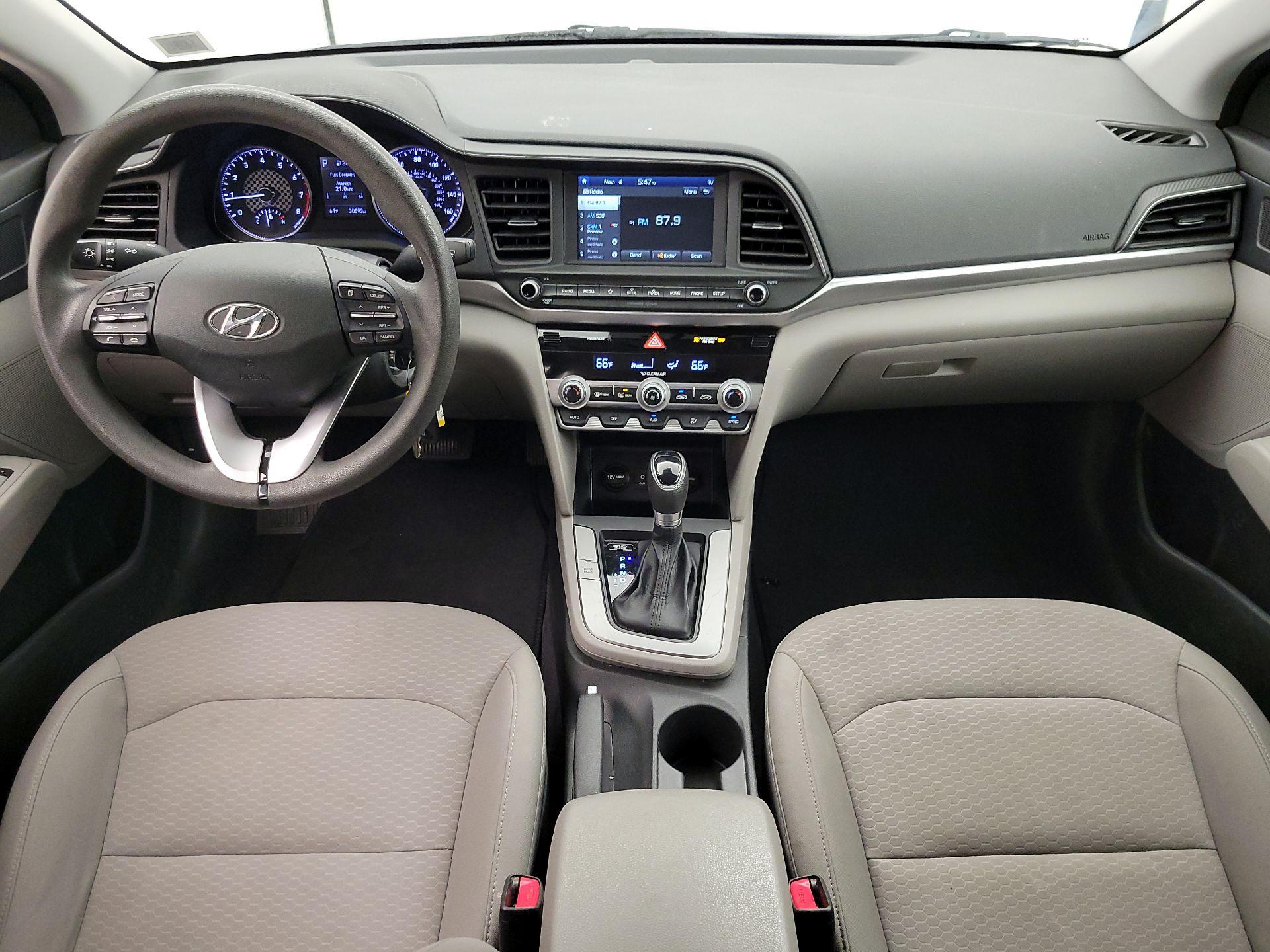 Thumbnail: 2020 Hyundai Elantra - 9