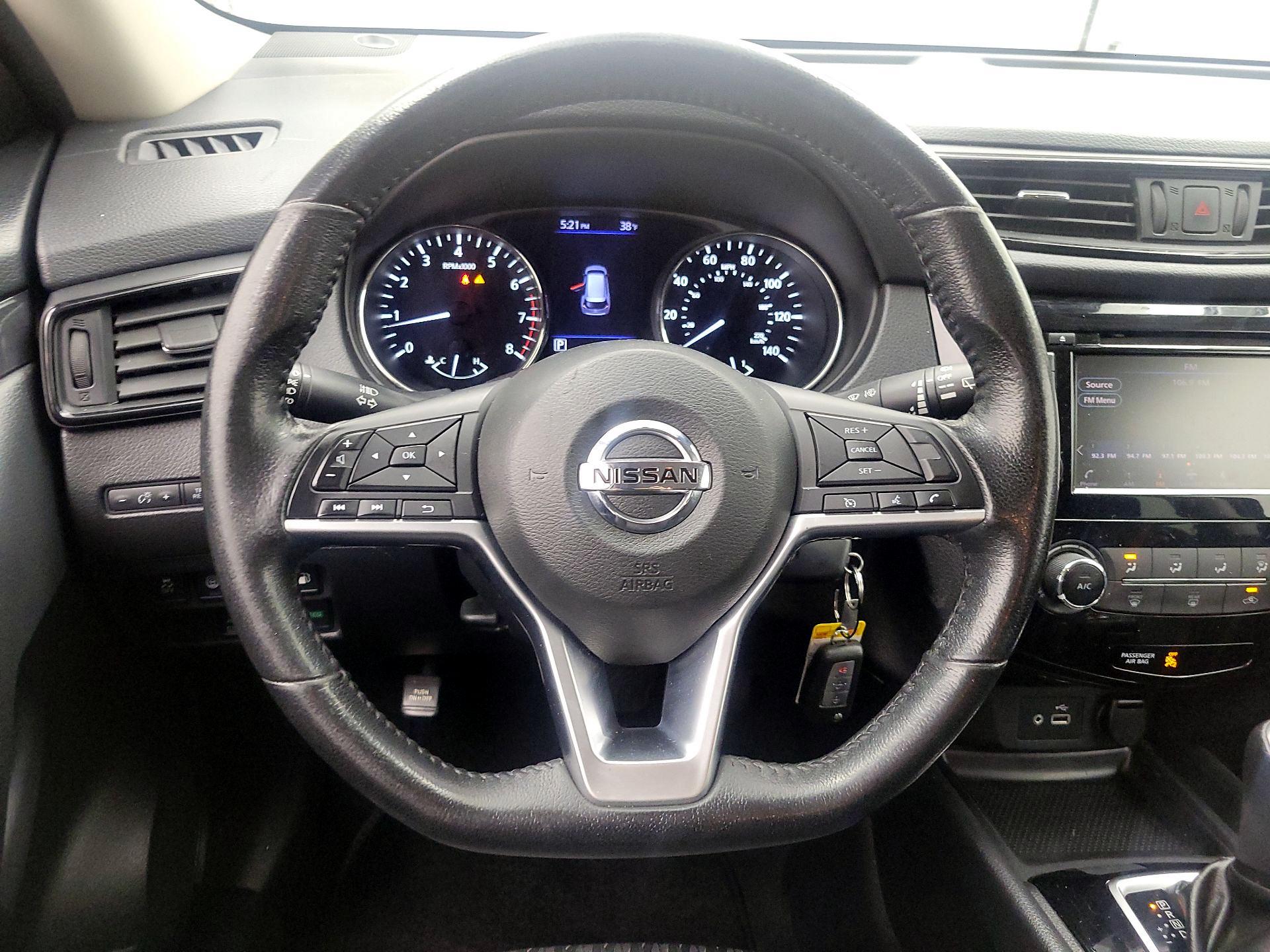 Thumbnail: 2019 Nissan Rogue - 10