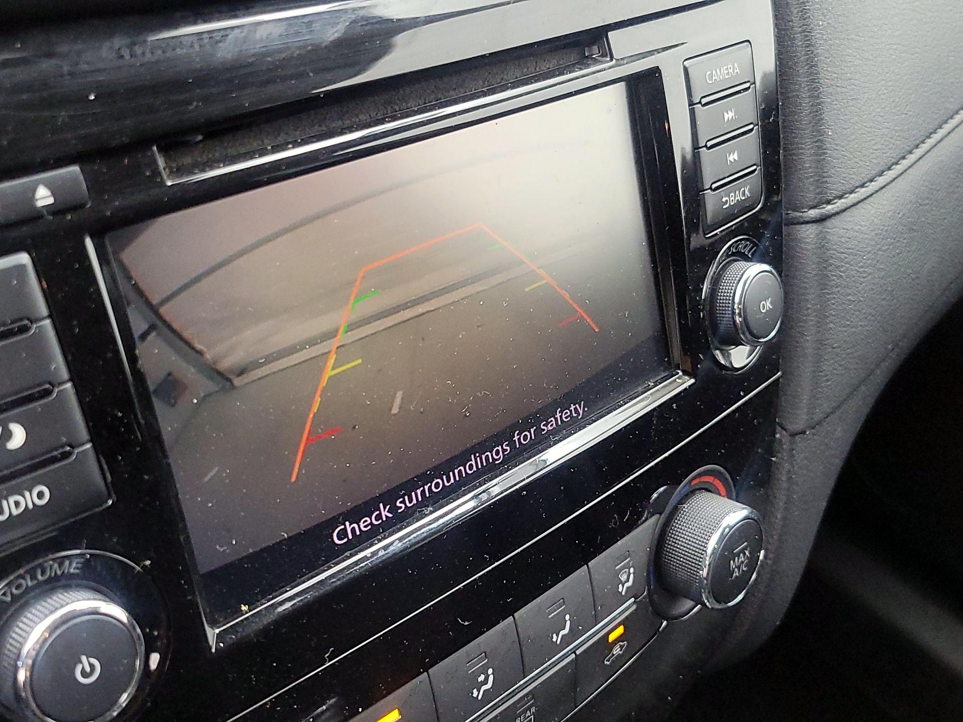 Thumbnail: 2019 Nissan Rogue - 14