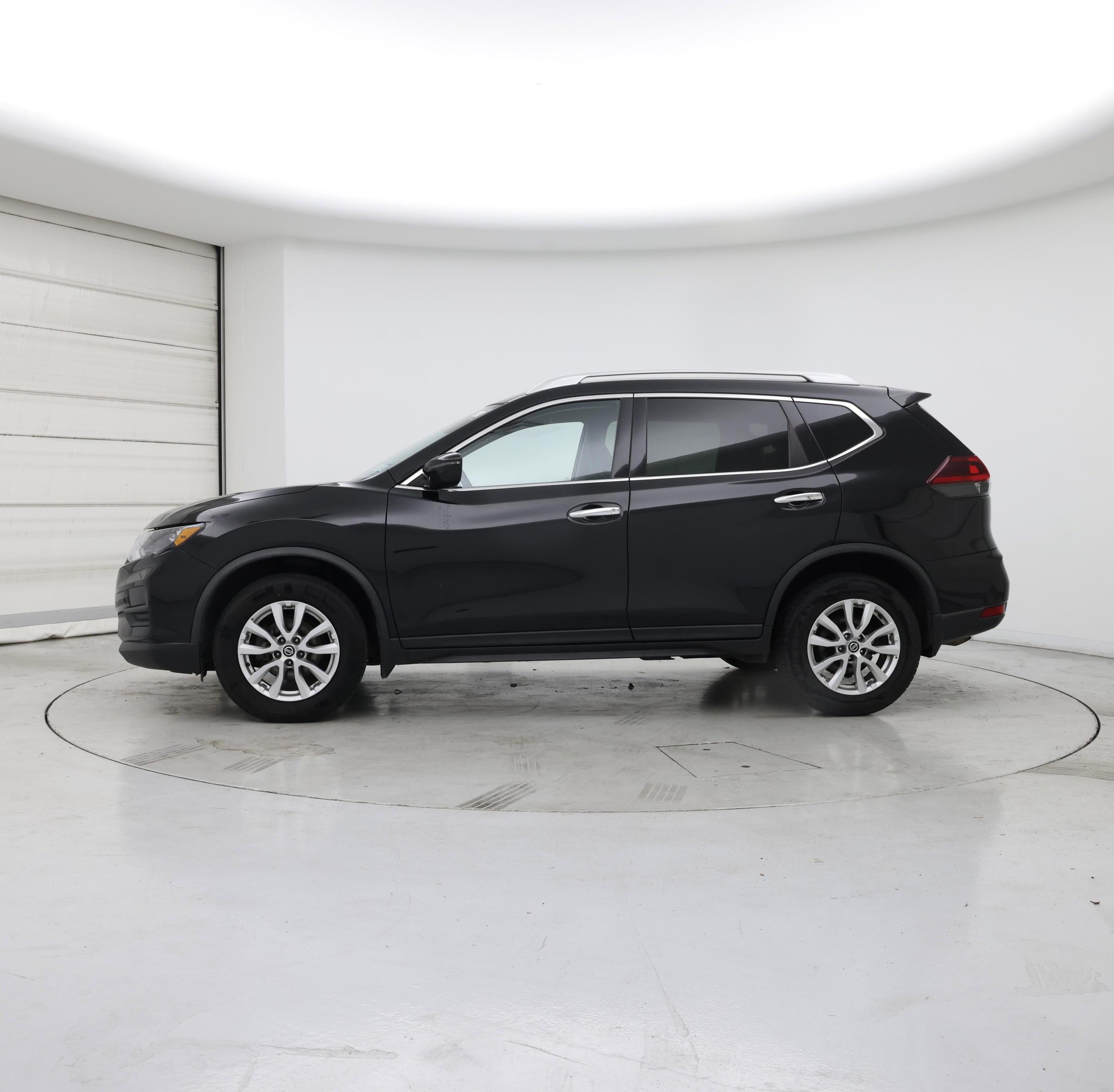 Thumbnail: 2019 Nissan Rogue - 3