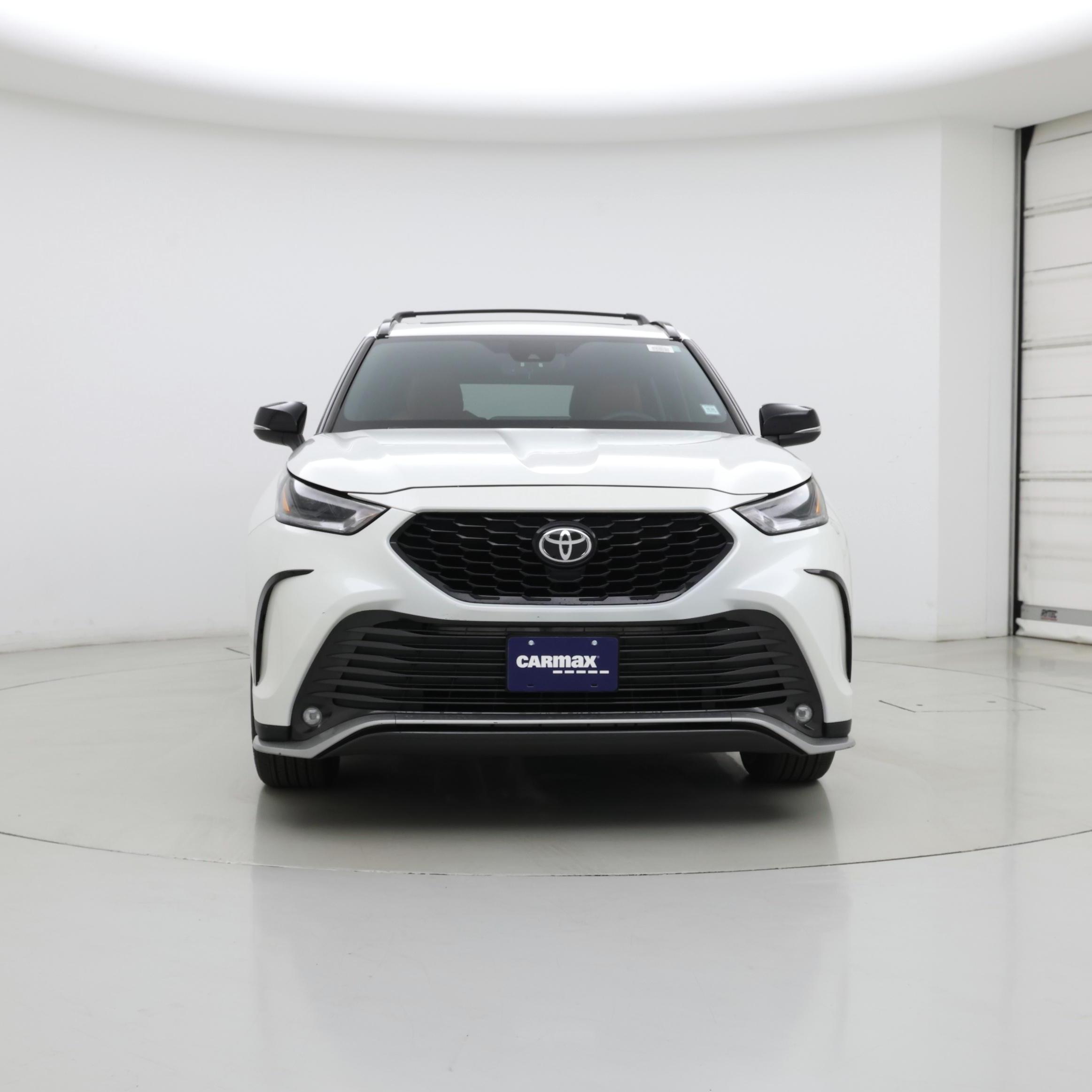 Thumbnail: 2021 Toyota Highlander - 5