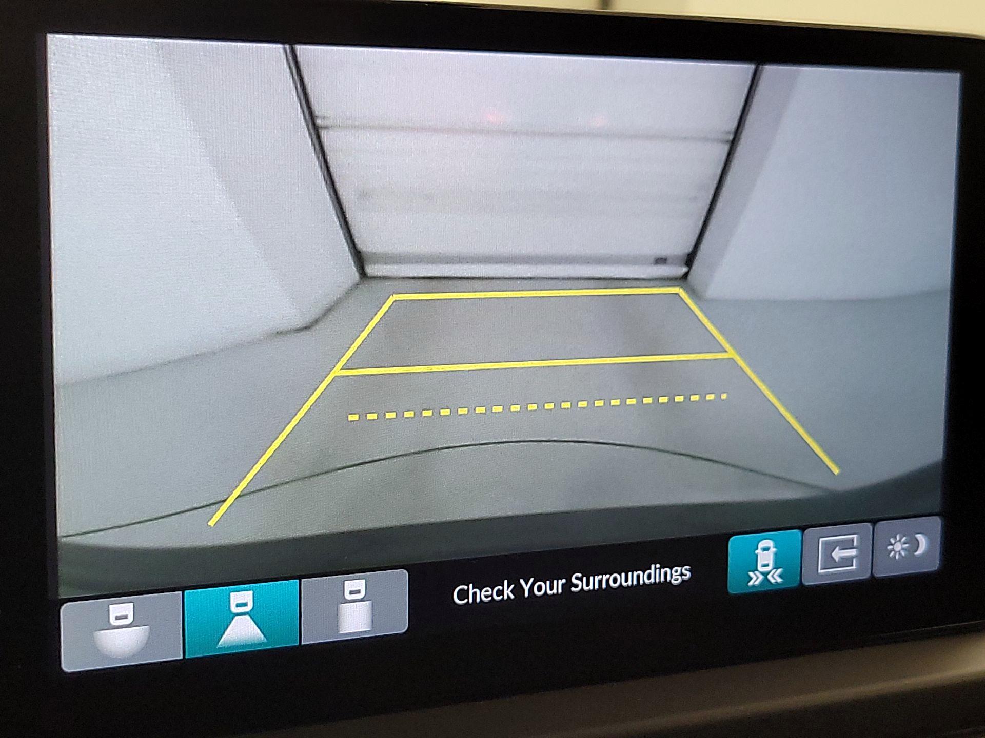 Thumbnail: 2023 Honda Pilot - 15