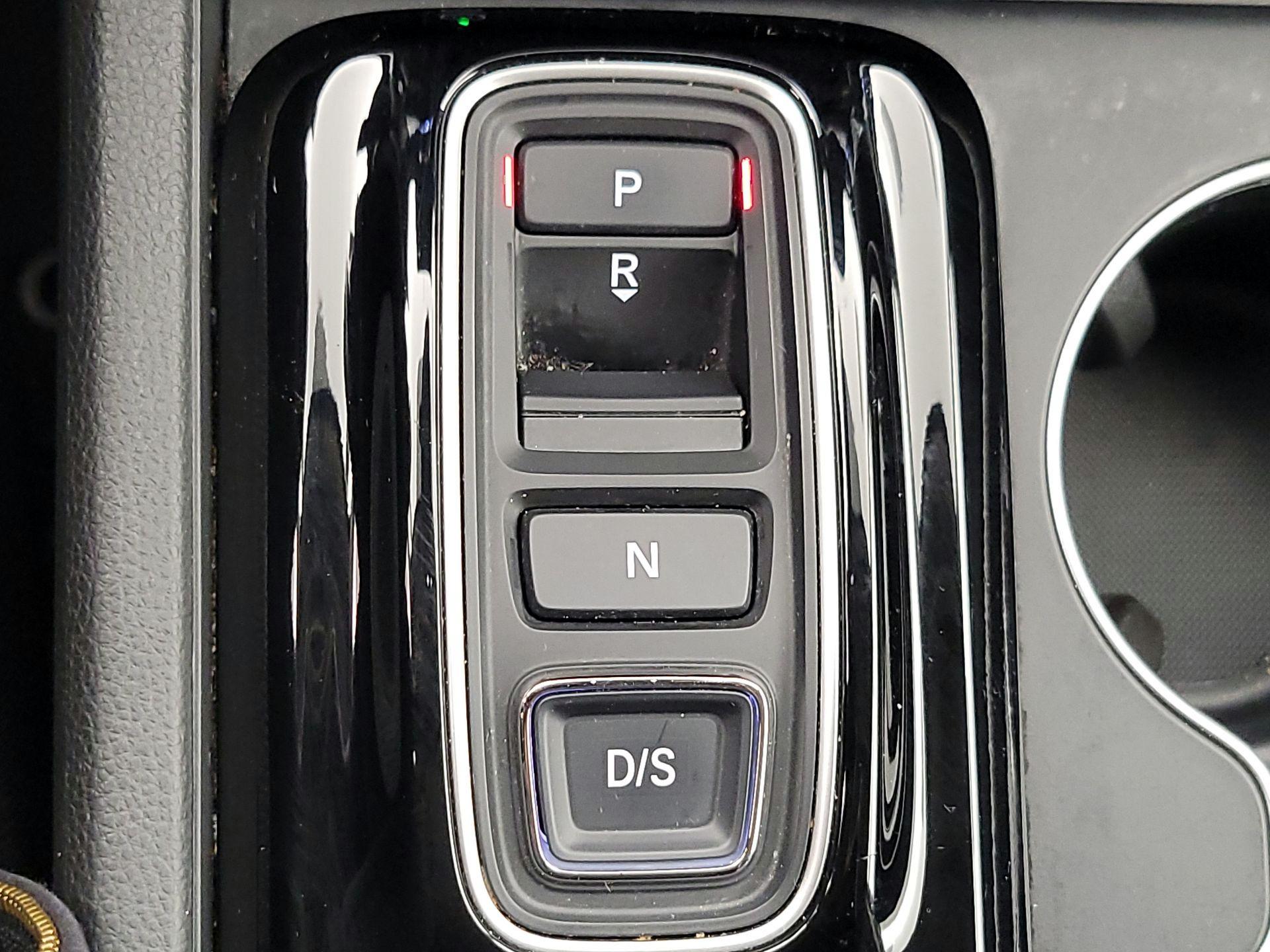 Thumbnail: 2023 Honda Pilot - 18