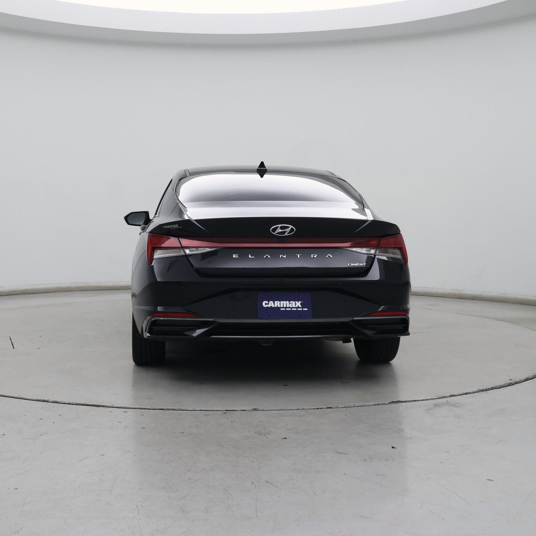 Thumbnail: 2023 Hyundai Elantra - 6