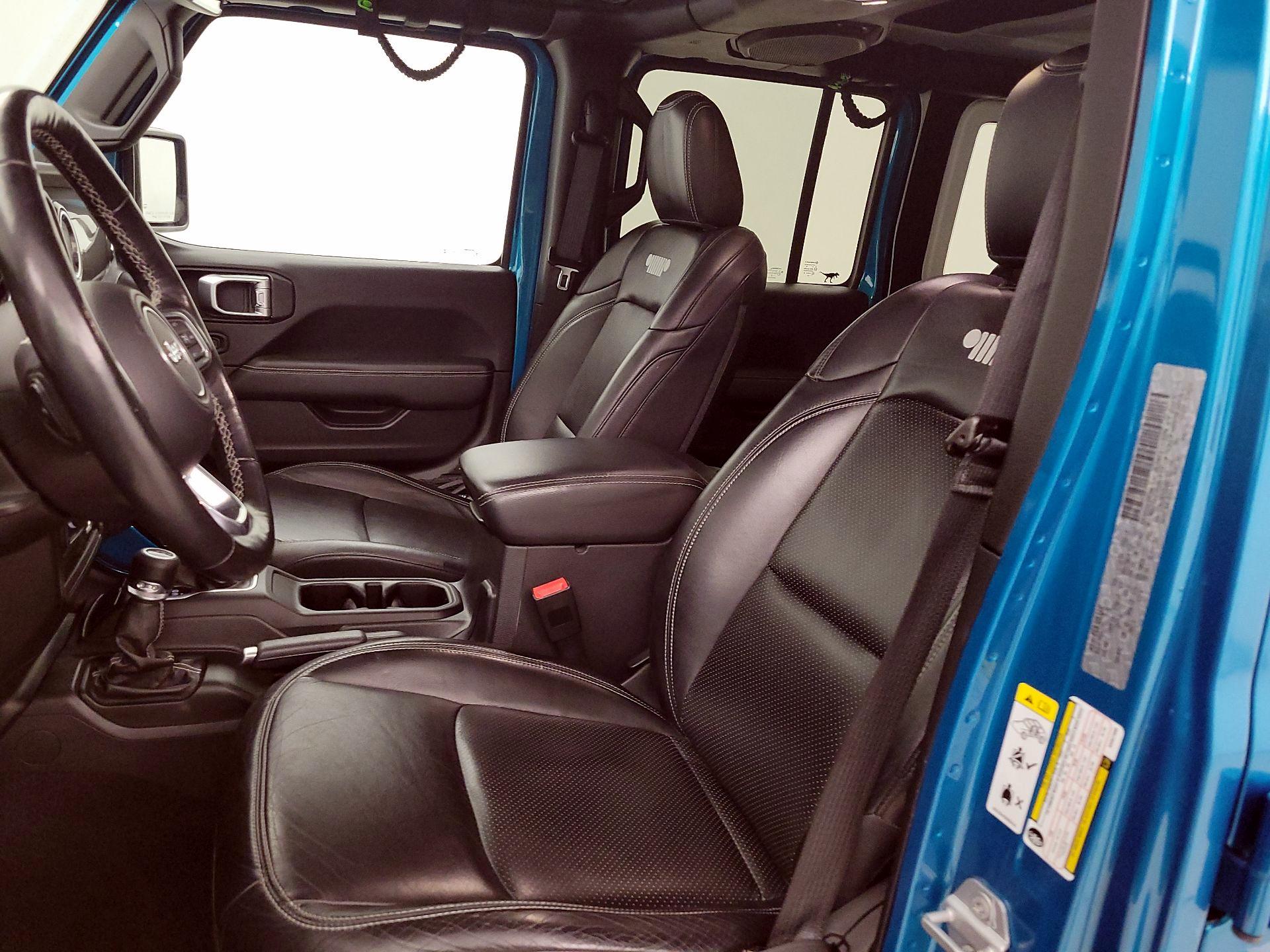 Thumbnail: 2019 Jeep Wrangler - 11