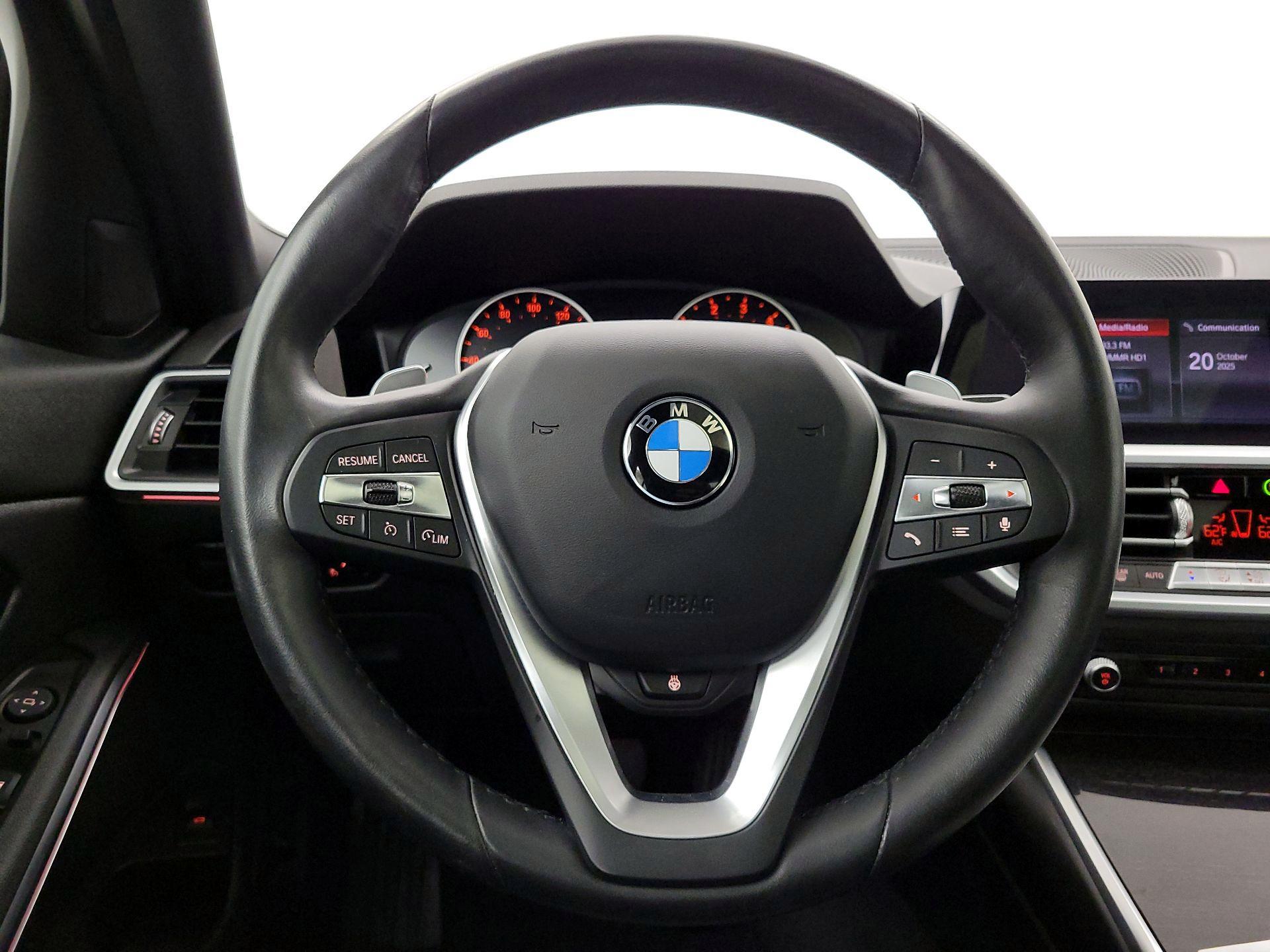 Thumbnail: 2020 BMW 3 Series - 10