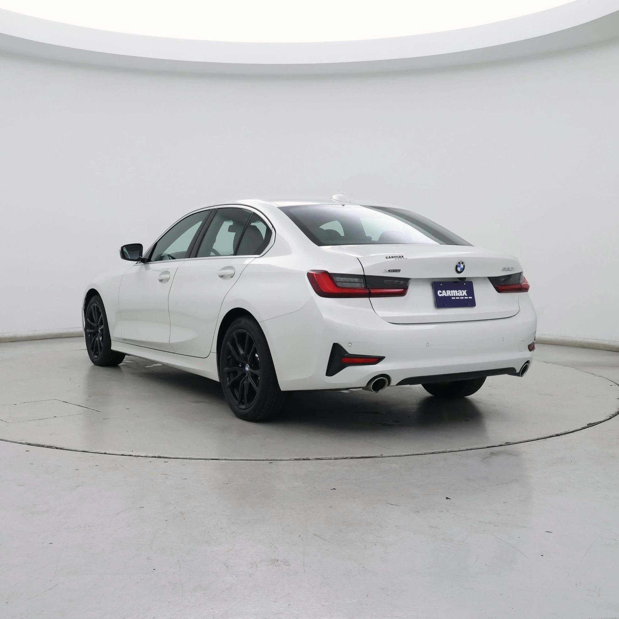 Thumbnail: 2020 BMW 3 Series - 2