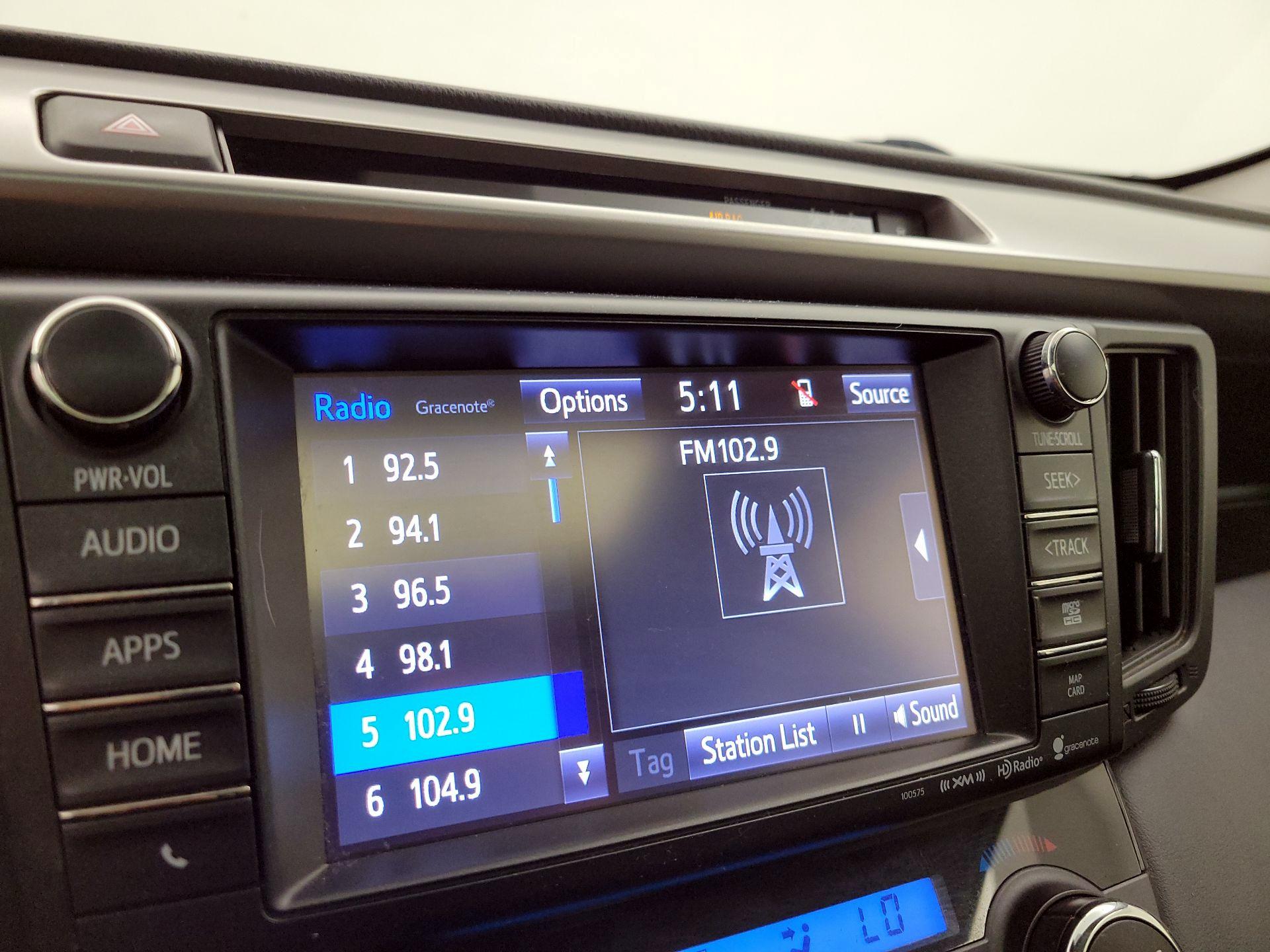 Thumbnail: 2018 Toyota RAV4 - 15