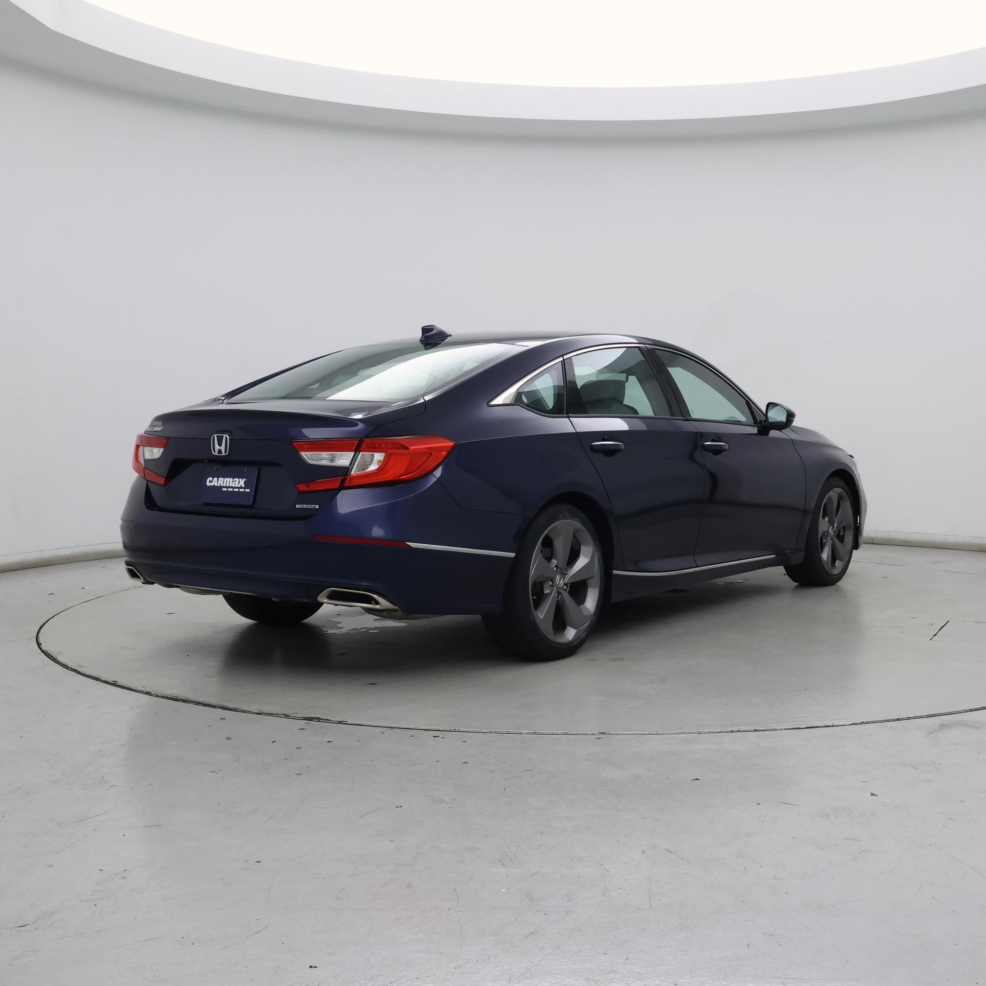 Thumbnail: 2018 Honda Accord - 8