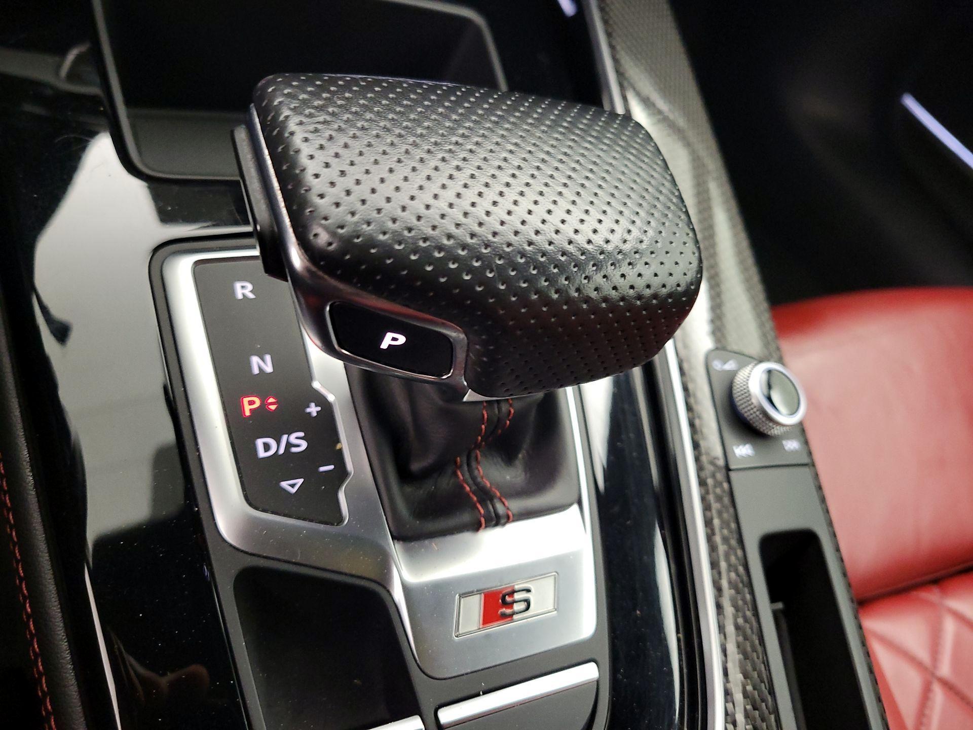 Thumbnail: 2021 Audi S5 - 17