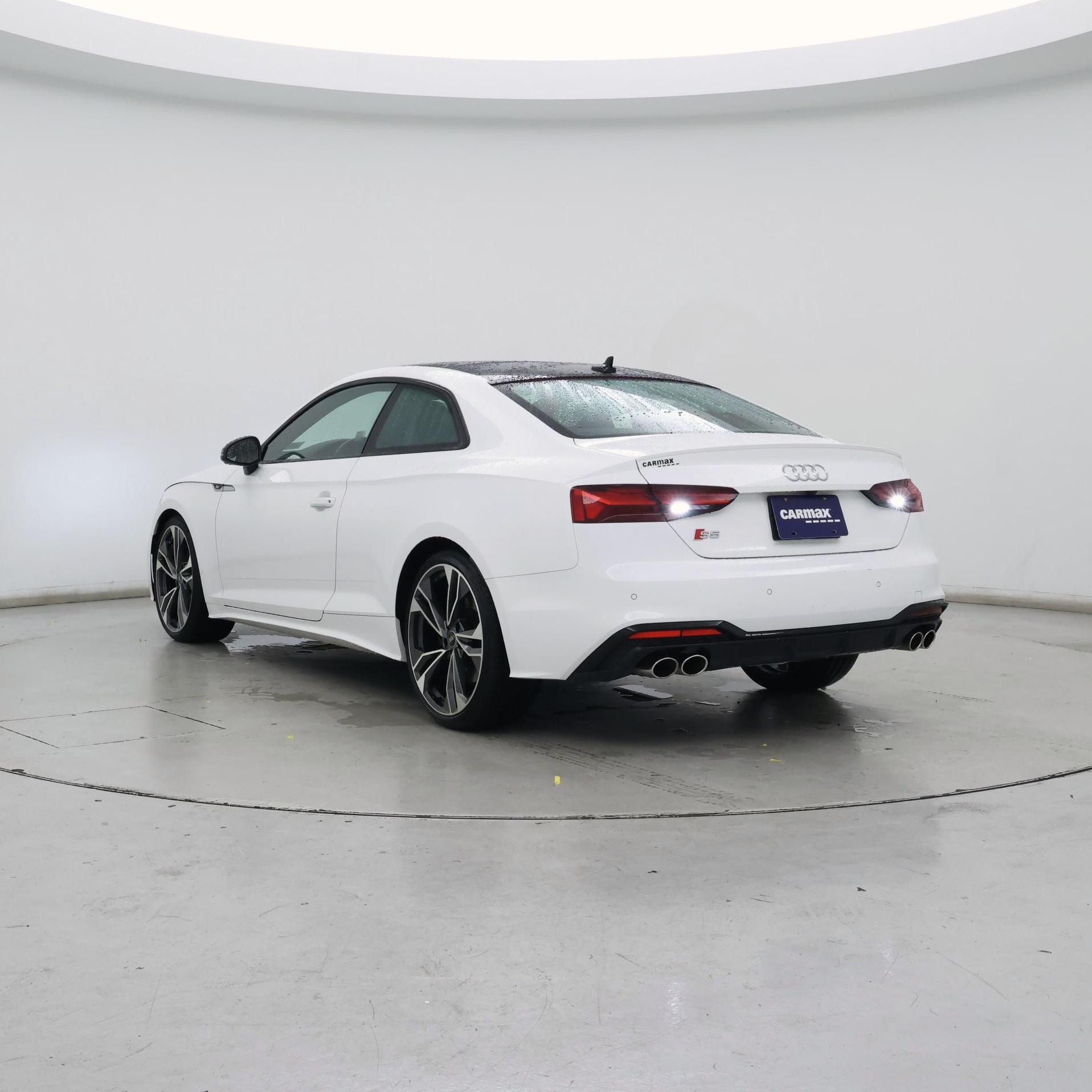 Thumbnail: 2021 Audi S5 - 2