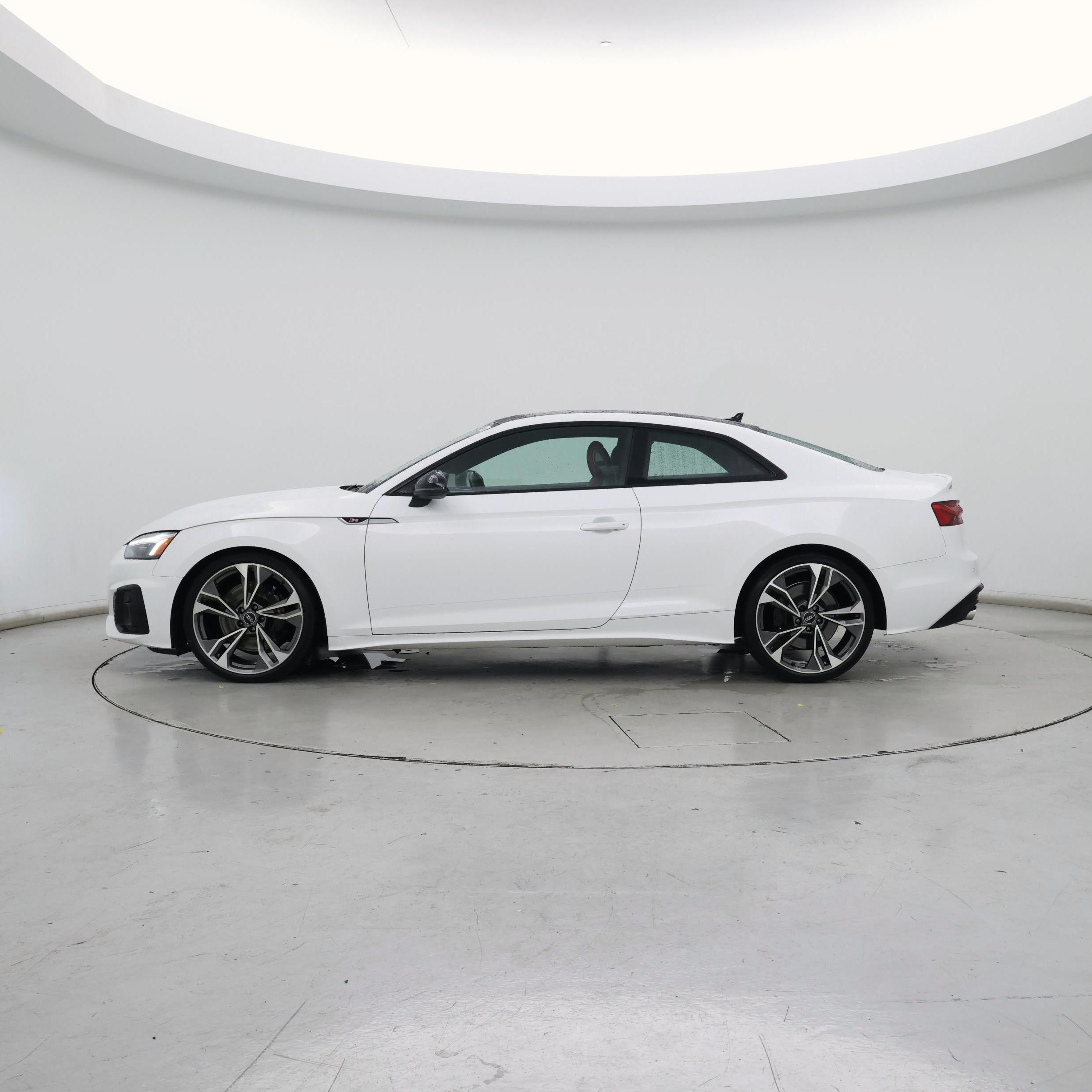 Thumbnail: 2021 Audi S5 - 3