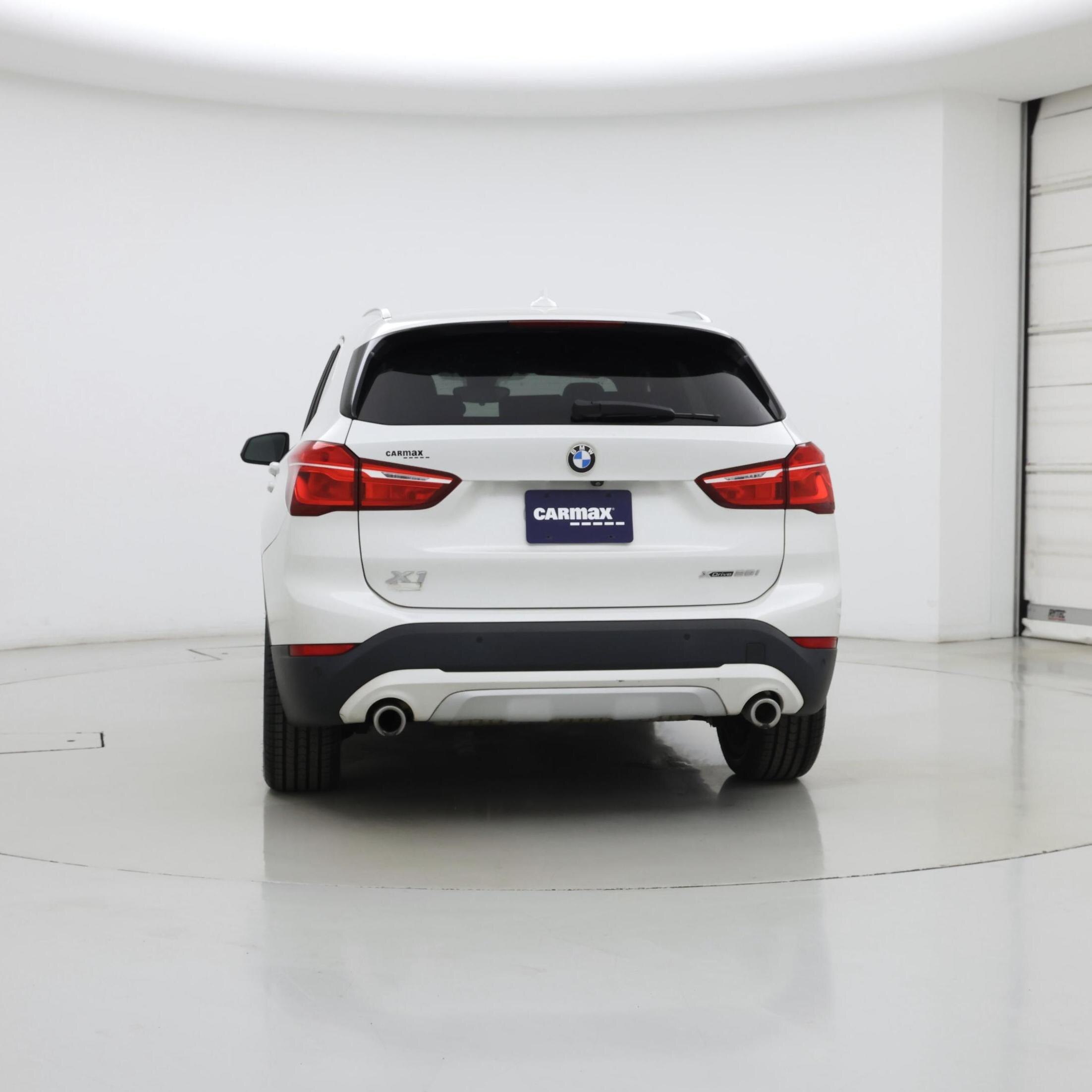 Thumbnail: 2020 BMW X1 - 6