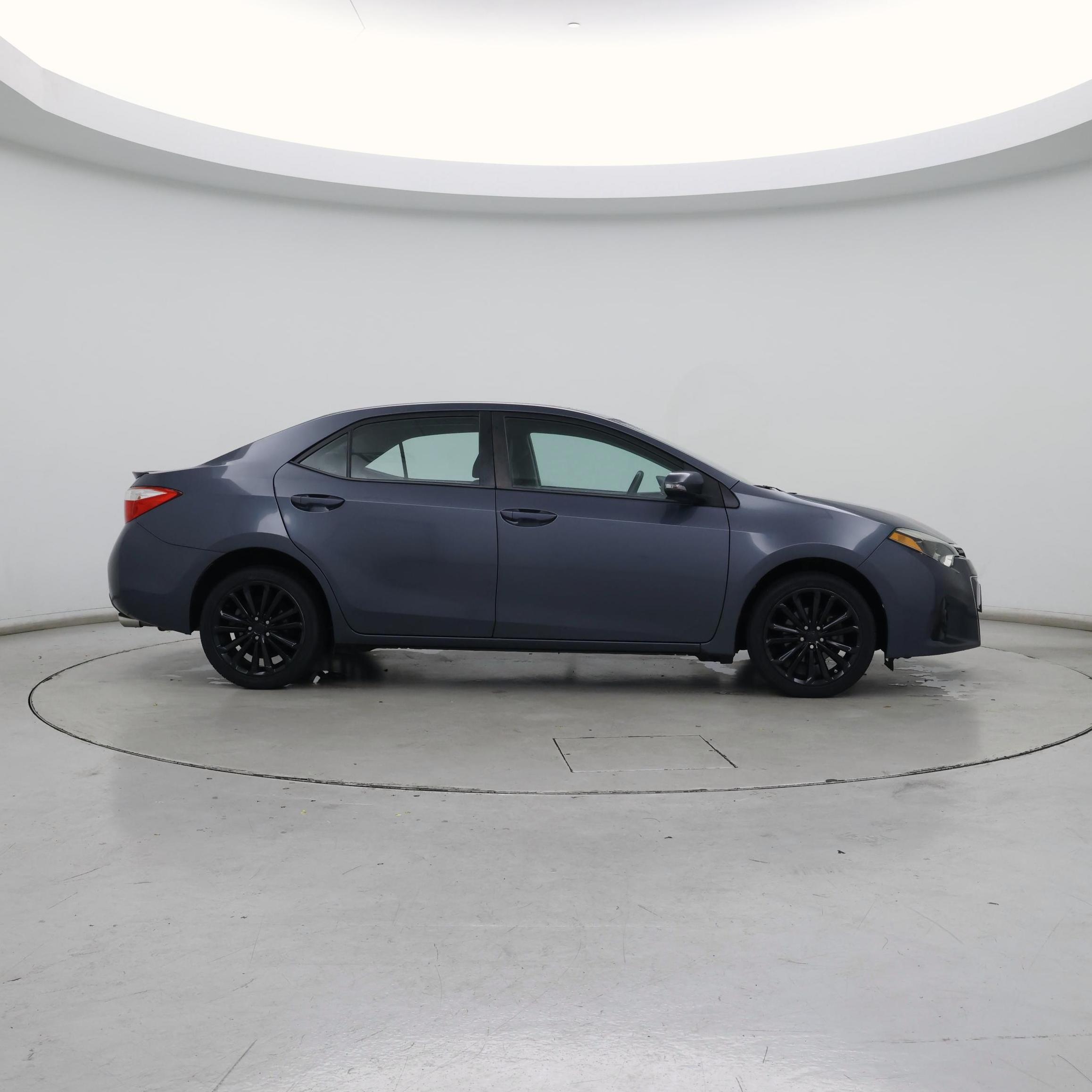 Thumbnail: 2014 Toyota Corolla - 7
