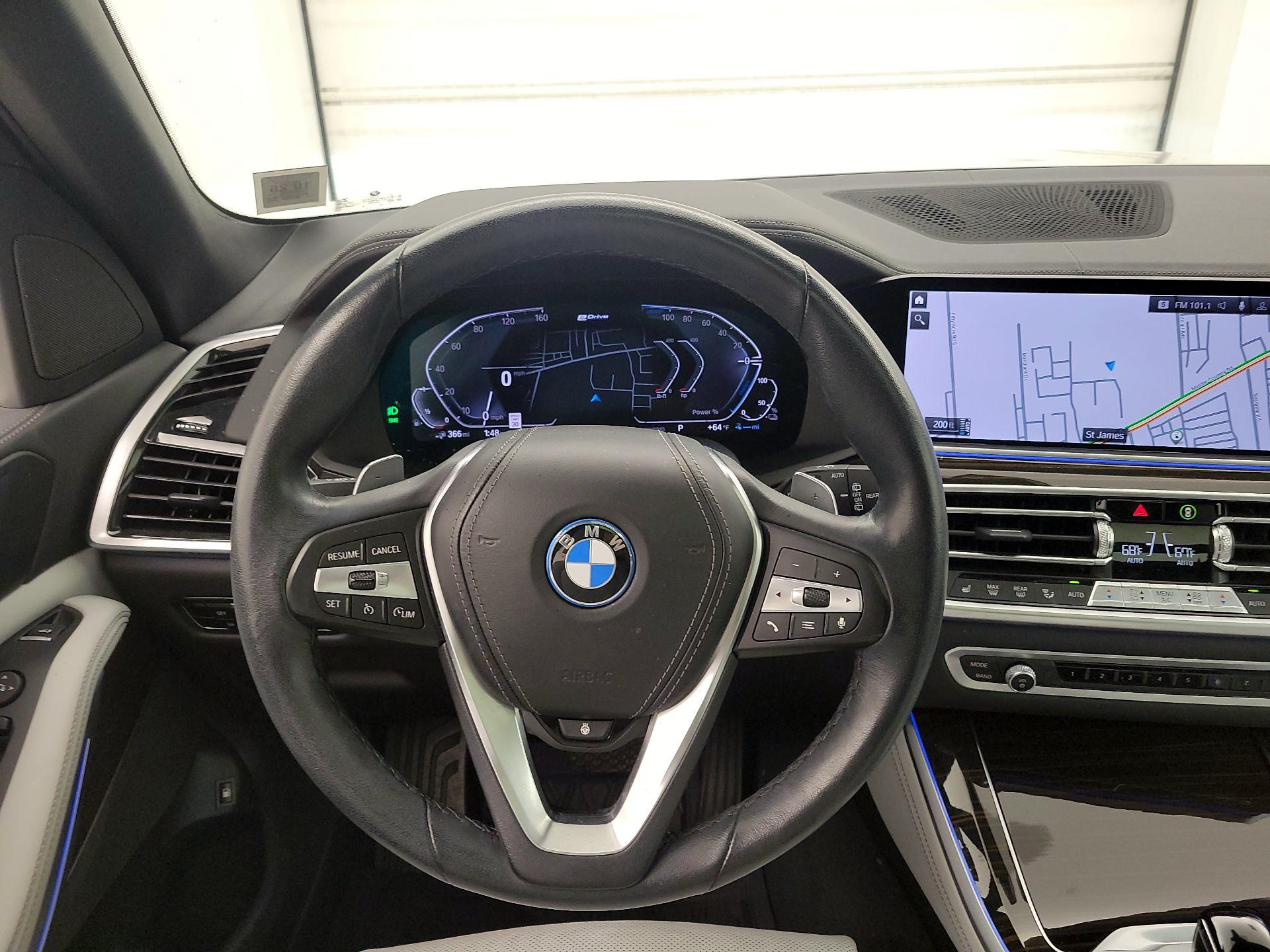 Thumbnail: 2023 BMW X5 - 10