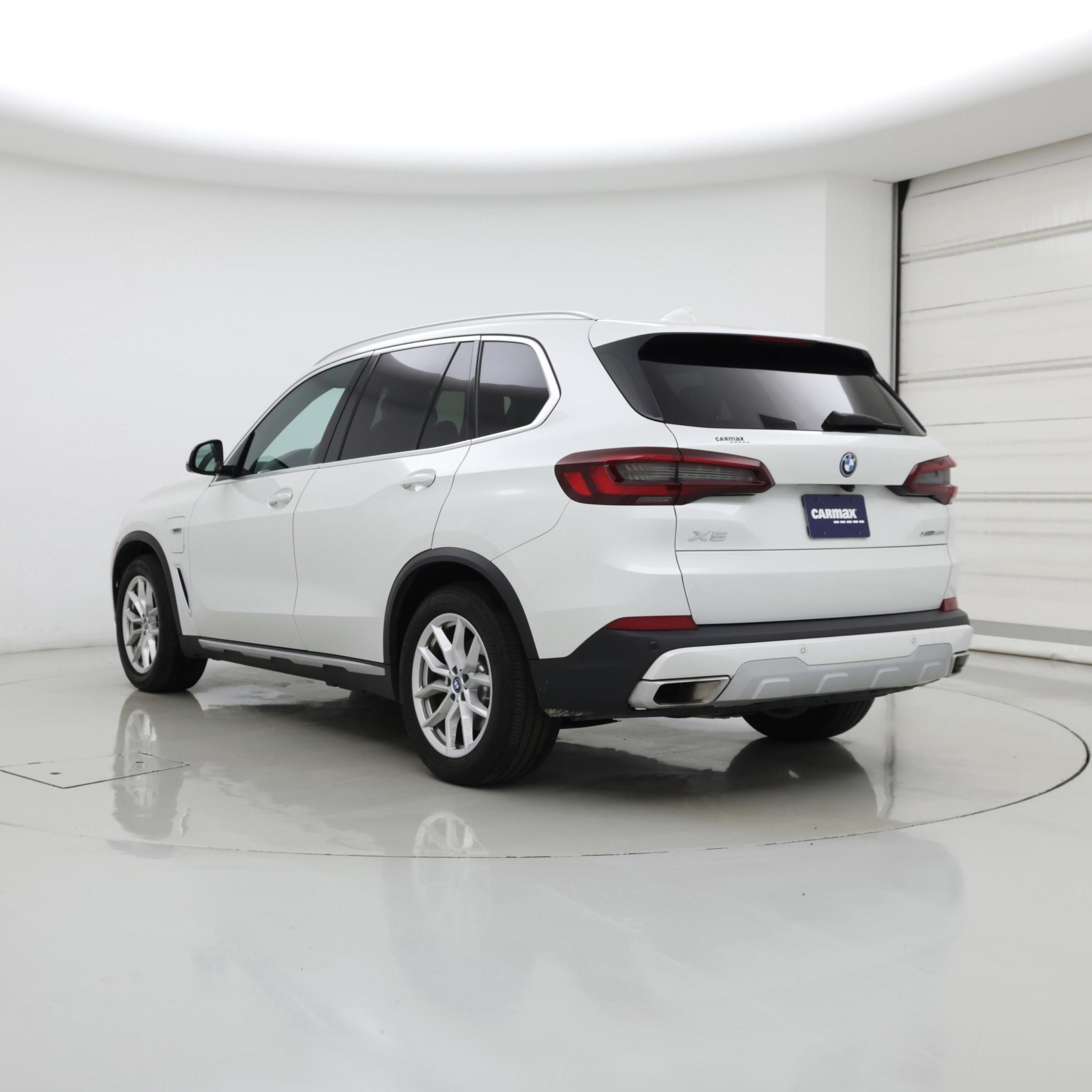 Thumbnail: 2023 BMW X5 - 2