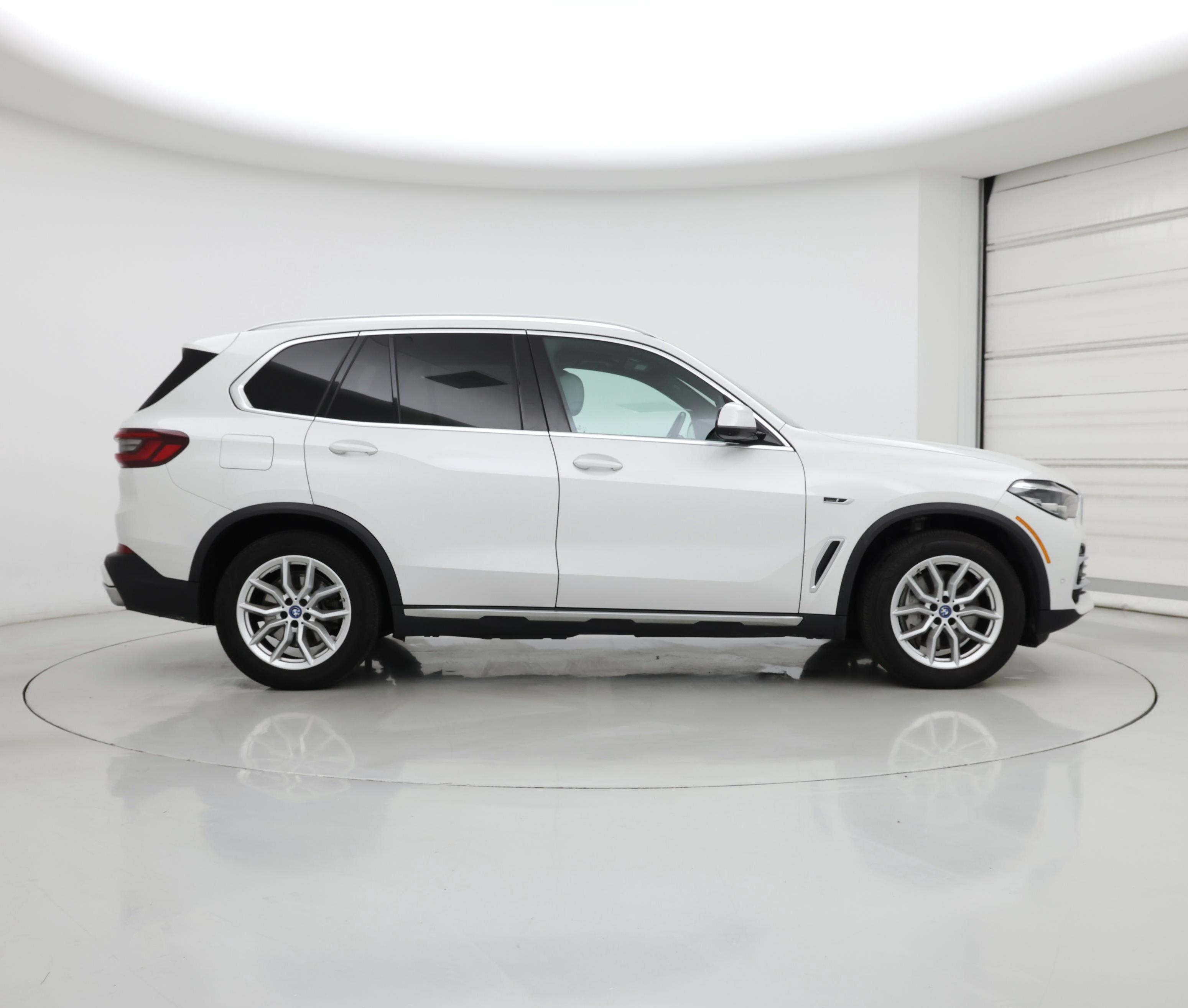 Thumbnail: 2023 BMW X5 - 7