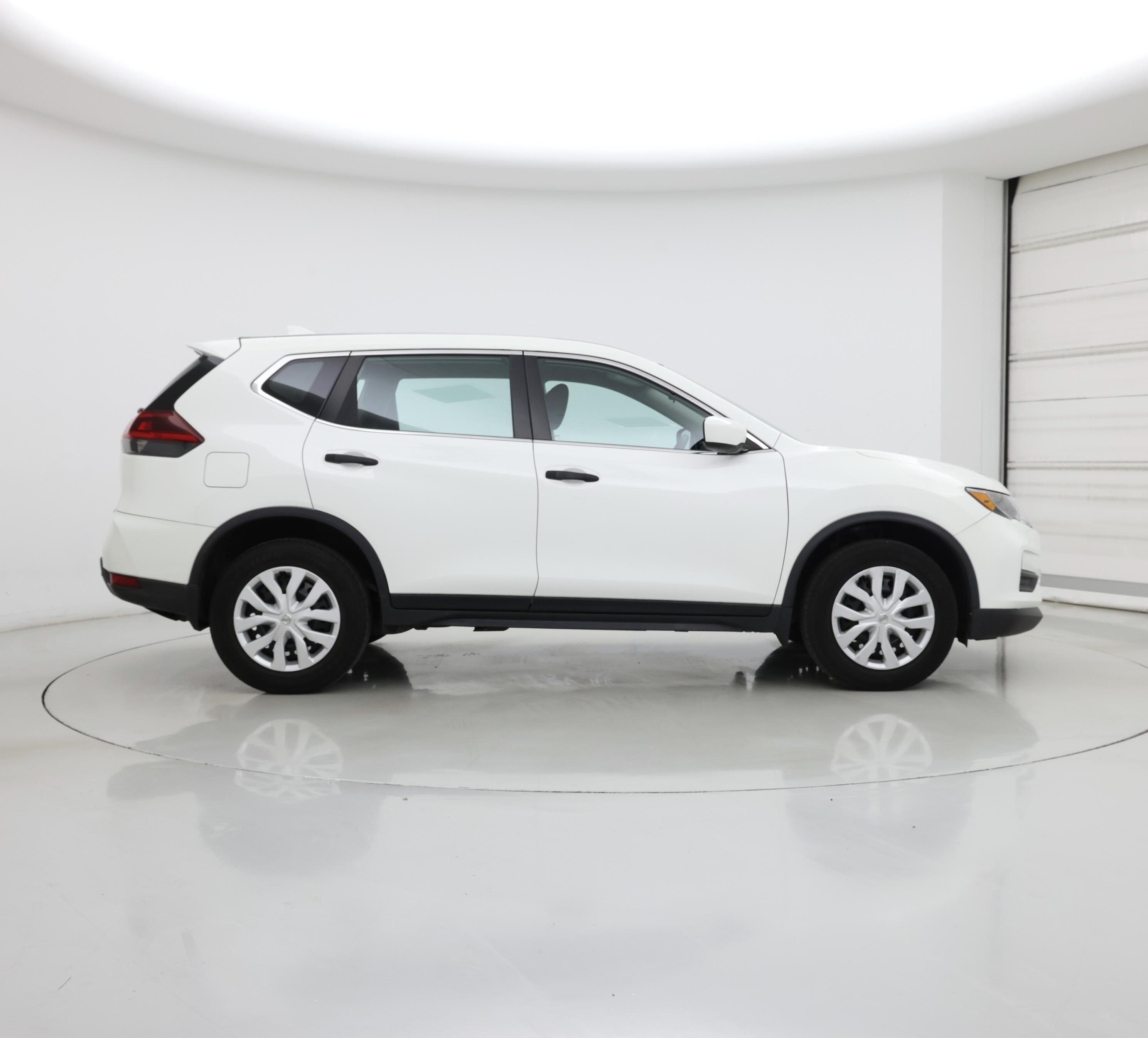 Thumbnail: 2020 Nissan Rogue - 7