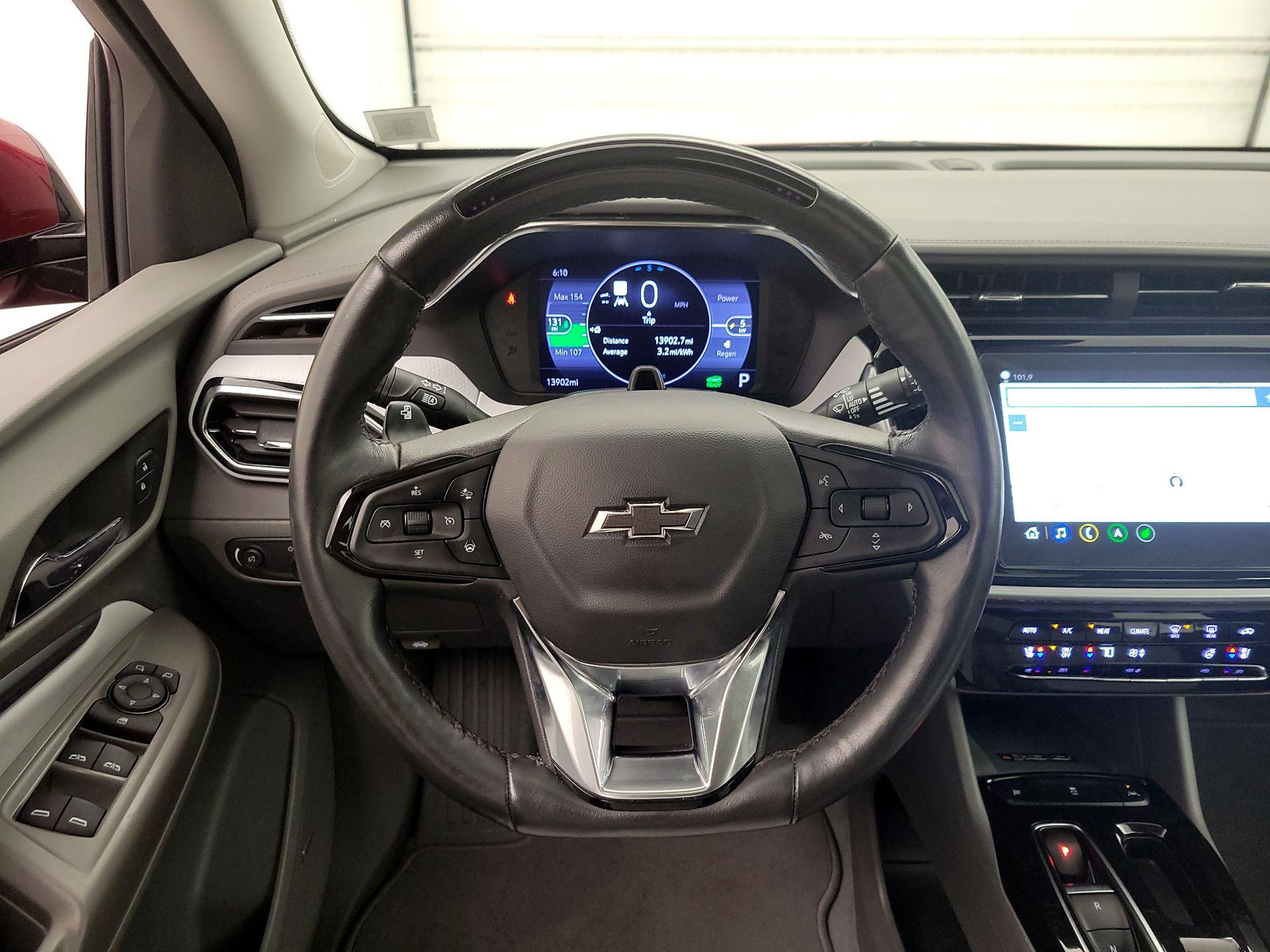 Thumbnail: 2023 Chevrolet Bolt EUV - 10
