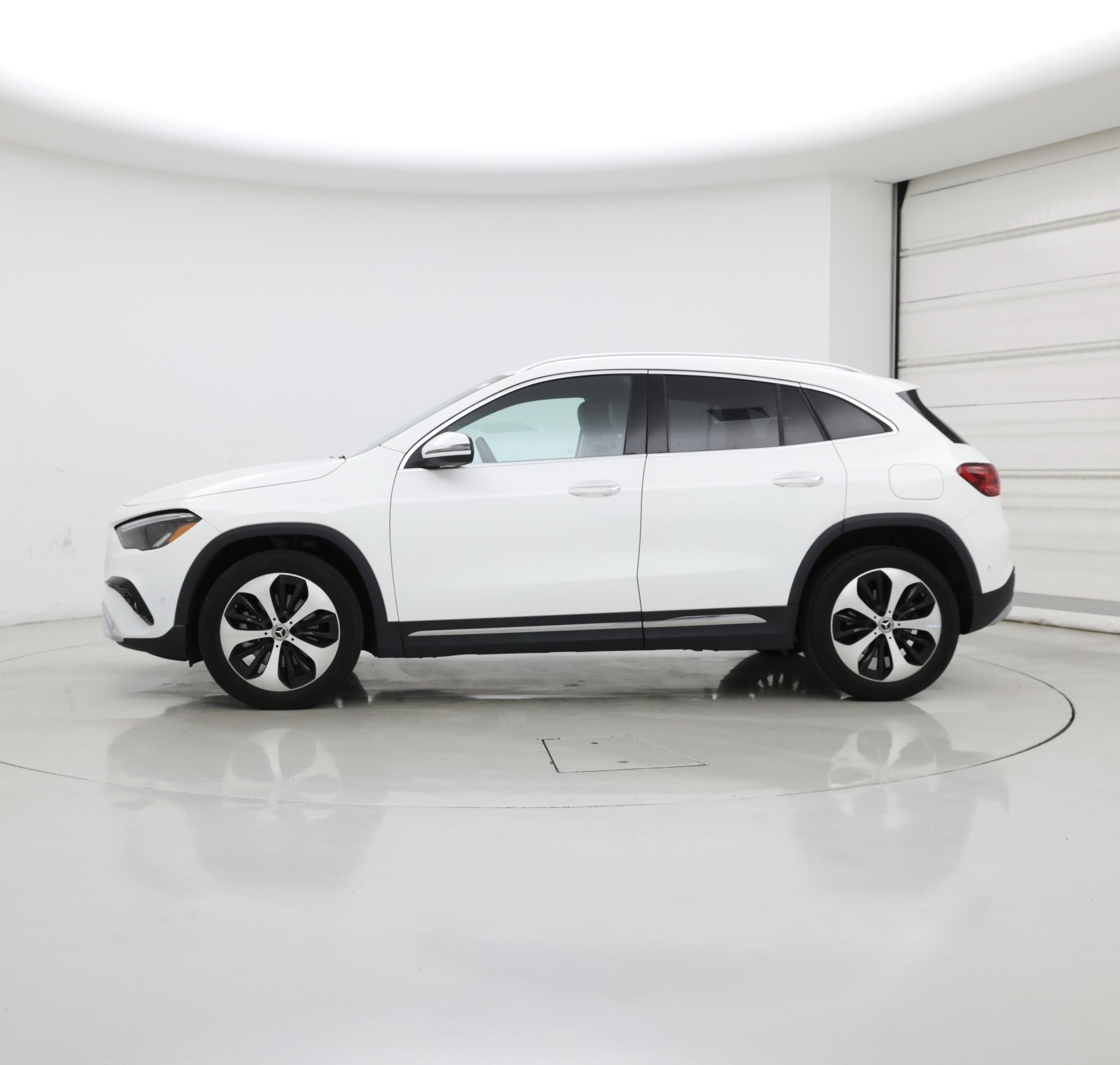 Thumbnail: 2024 Mercedes-Benz GLA - 3