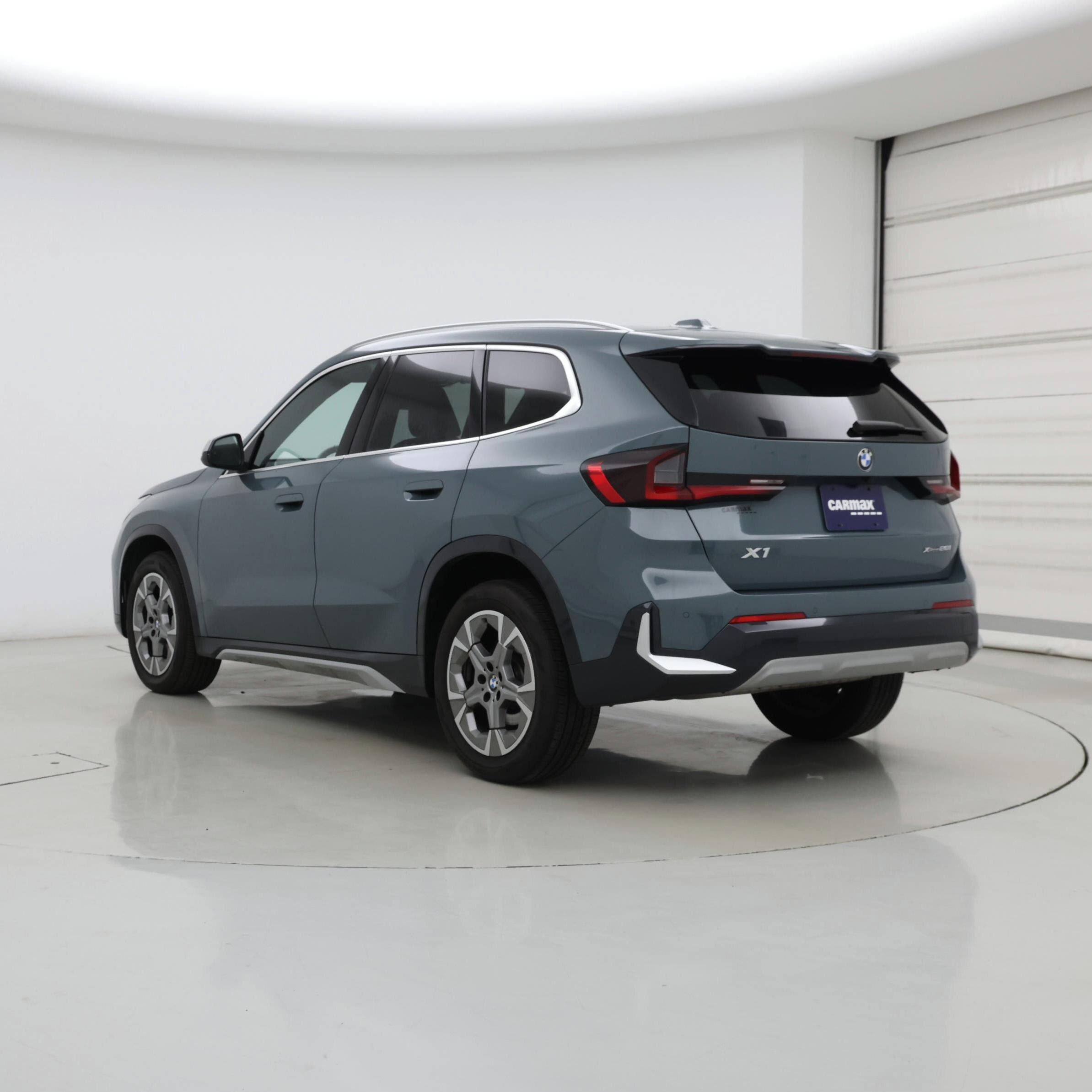 Thumbnail: 2024 BMW X1 - 2