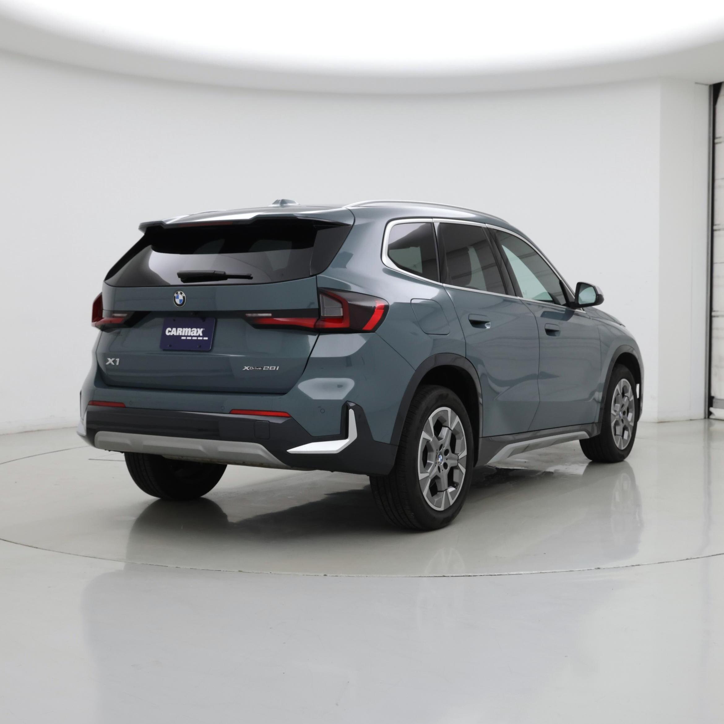 Thumbnail: 2024 BMW X1 - 8