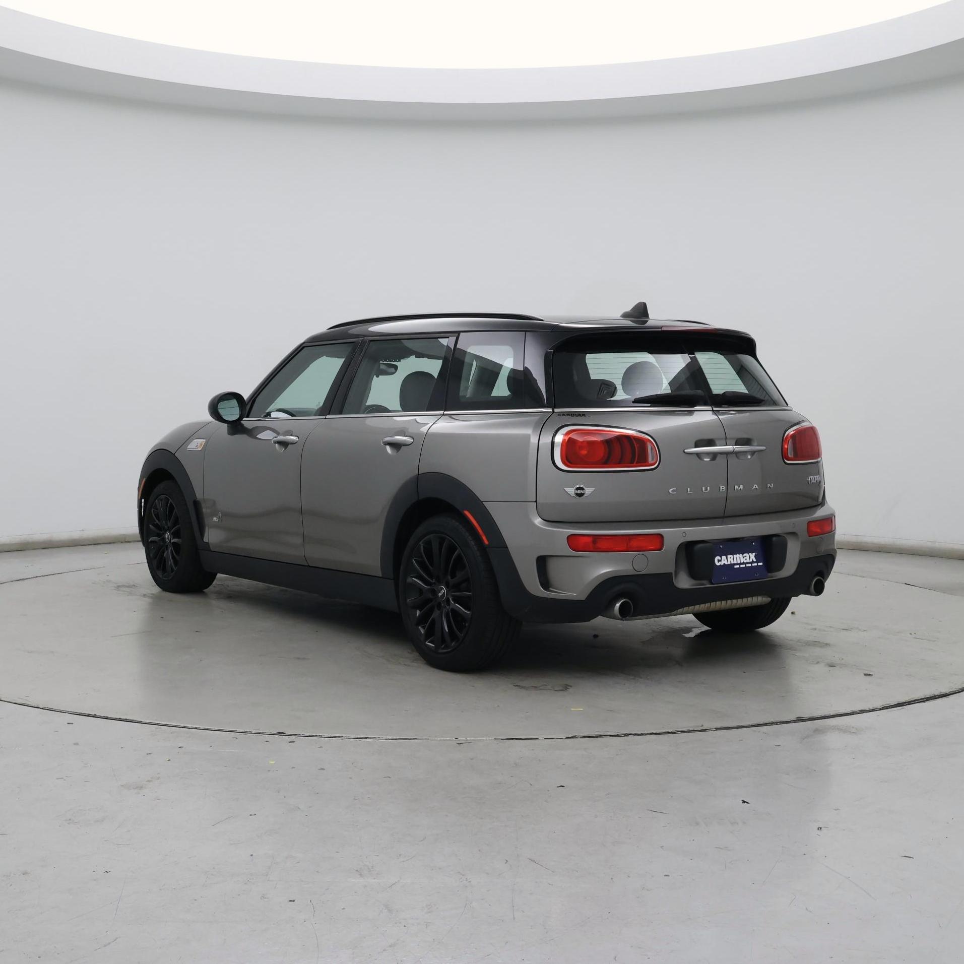 Thumbnail: 2018 MINI Cooper Clubman - 2