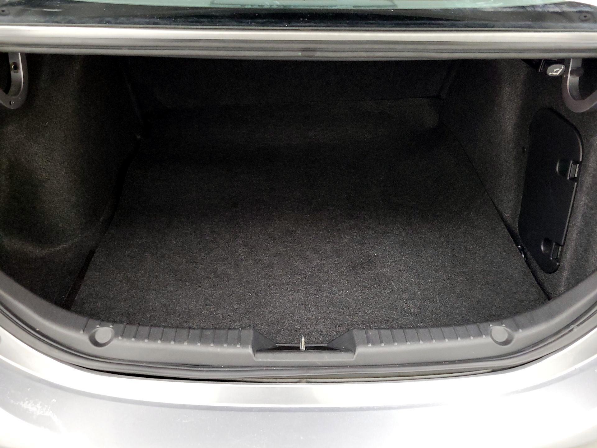 Thumbnail: 2014 Mazda Mazda3 - 19