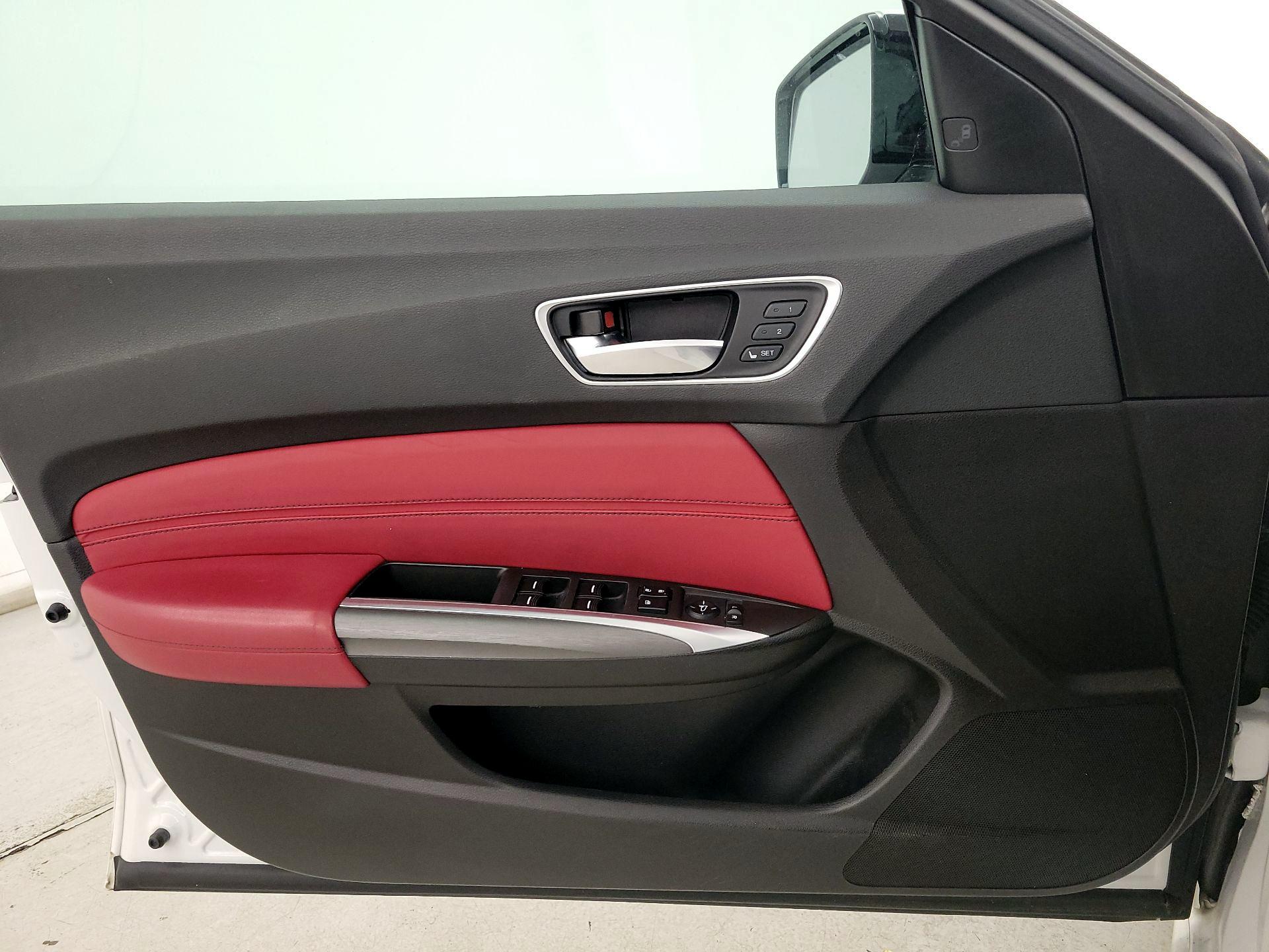 Thumbnail: 2020 Acura TLX - 12