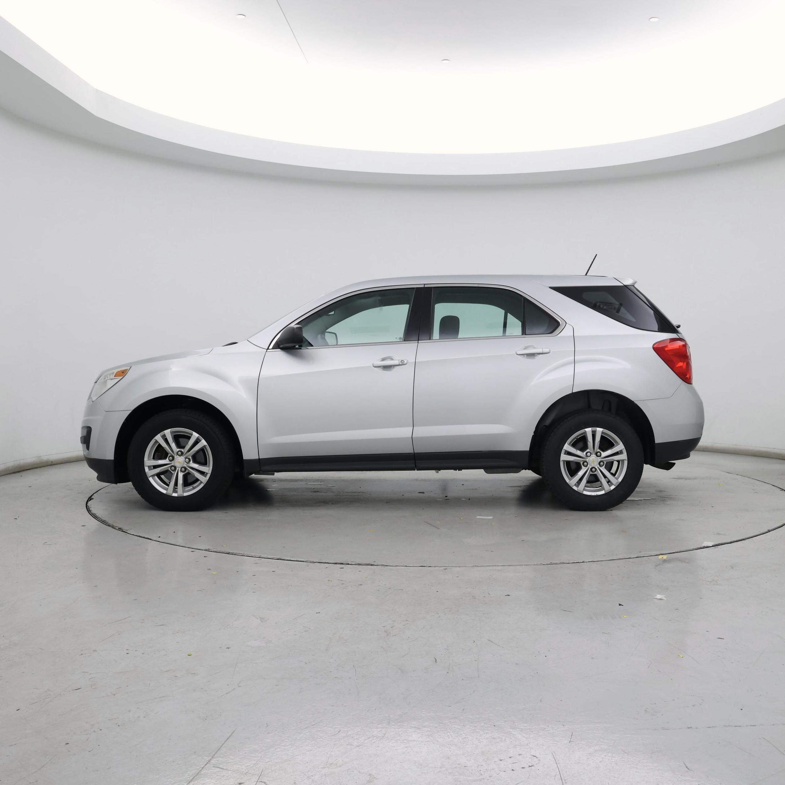 Thumbnail: 2015 Chevrolet Equinox - 3