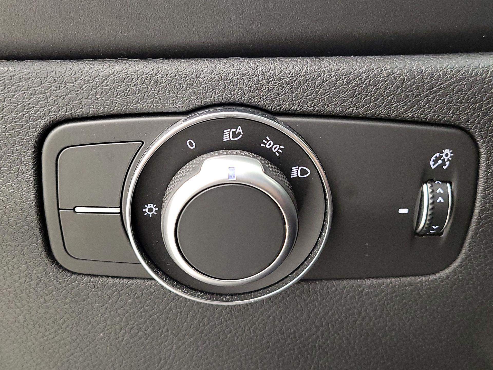 Thumbnail: 2023 Dodge Hornet - 13