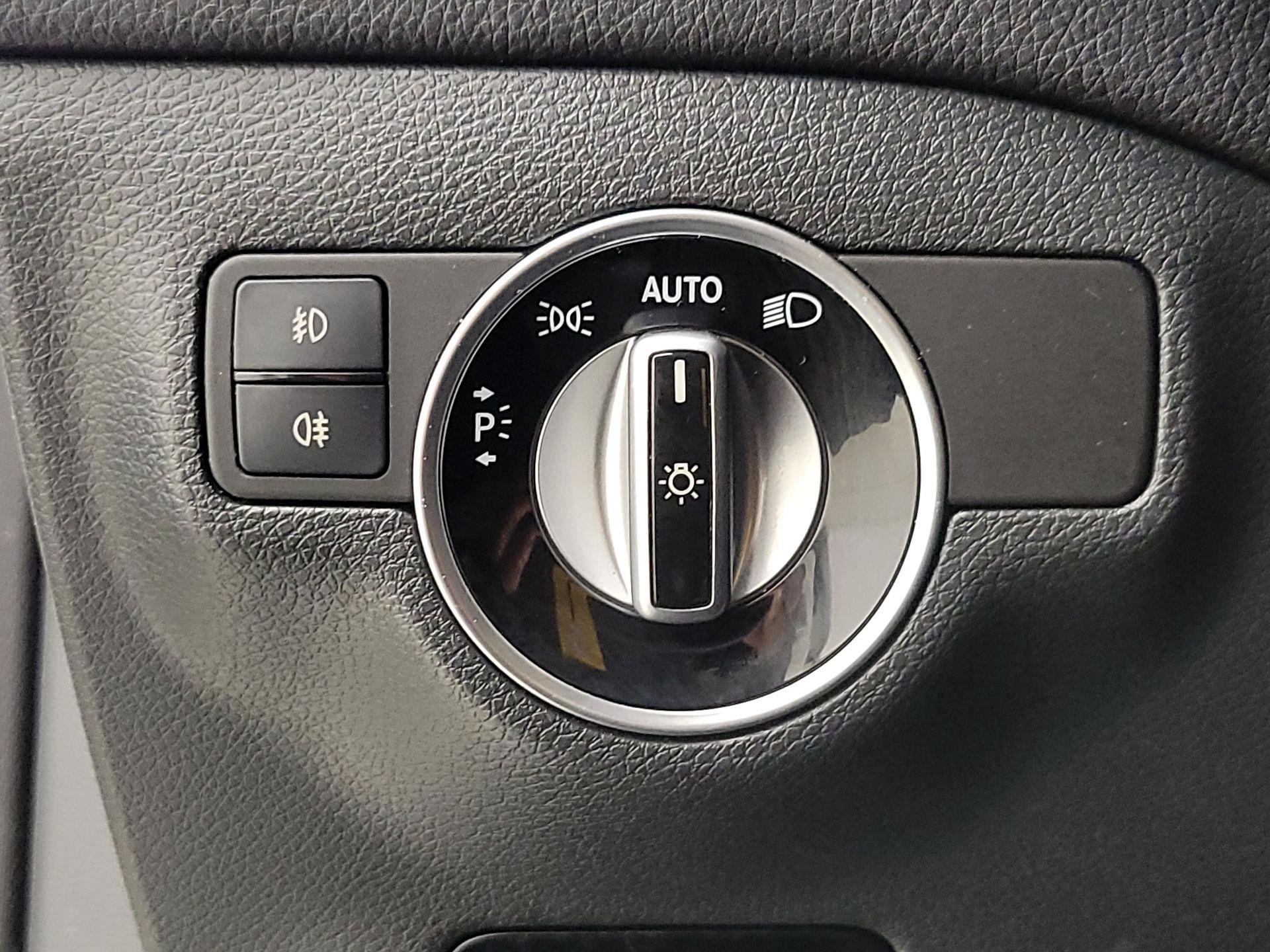 Thumbnail: 2019 Mercedes-Benz GLA - 13