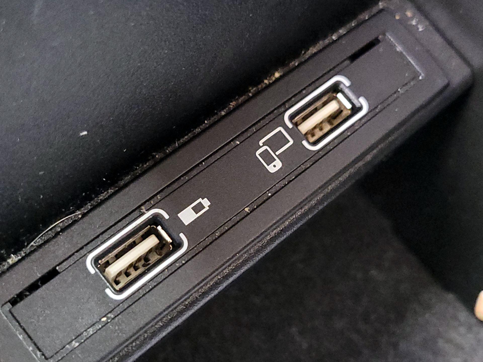 Thumbnail: 2019 Mercedes-Benz GLA - 18