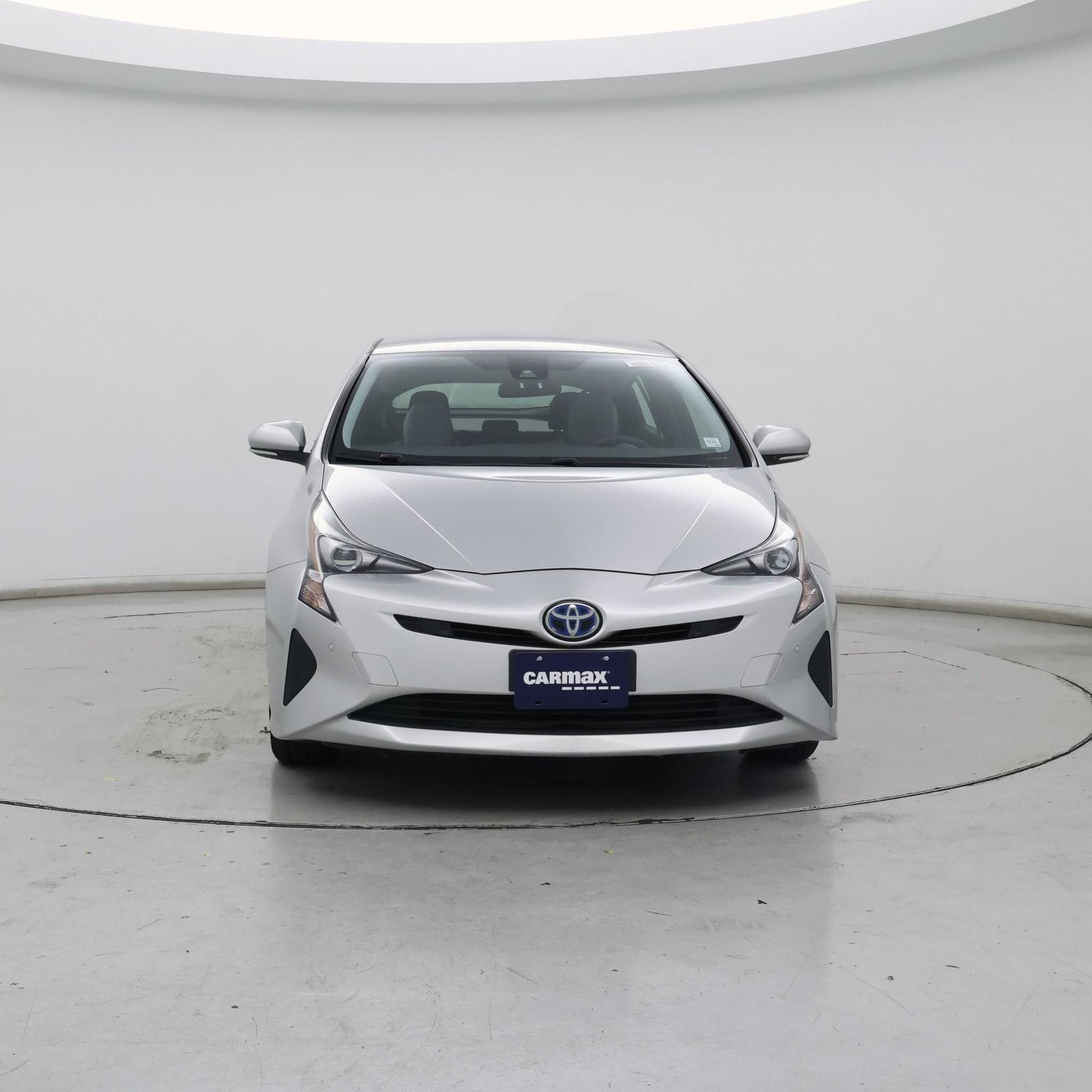 Thumbnail: 2018 Toyota Prius - 5
