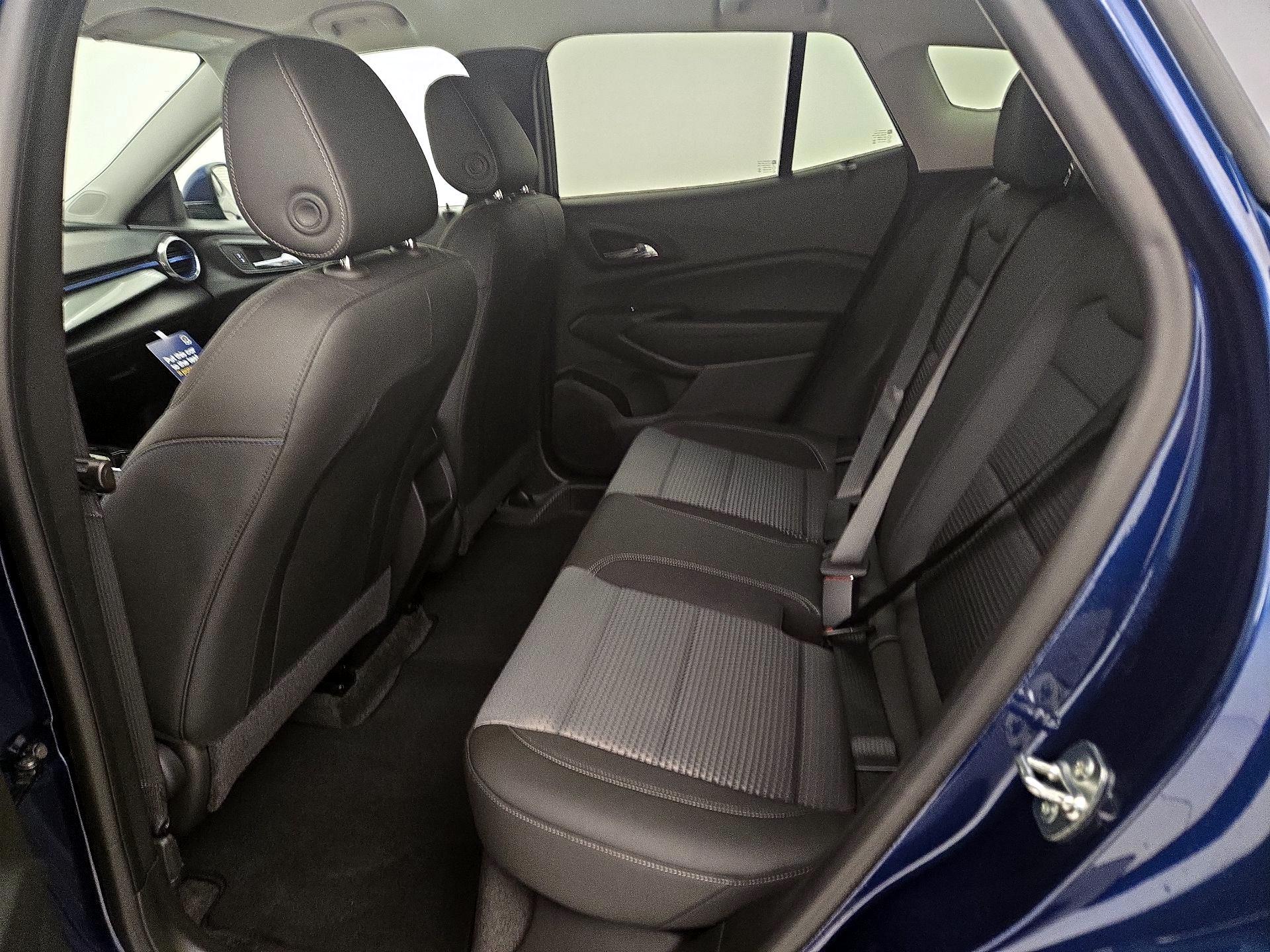 Thumbnail: 2024 Chevrolet Trax - 19
