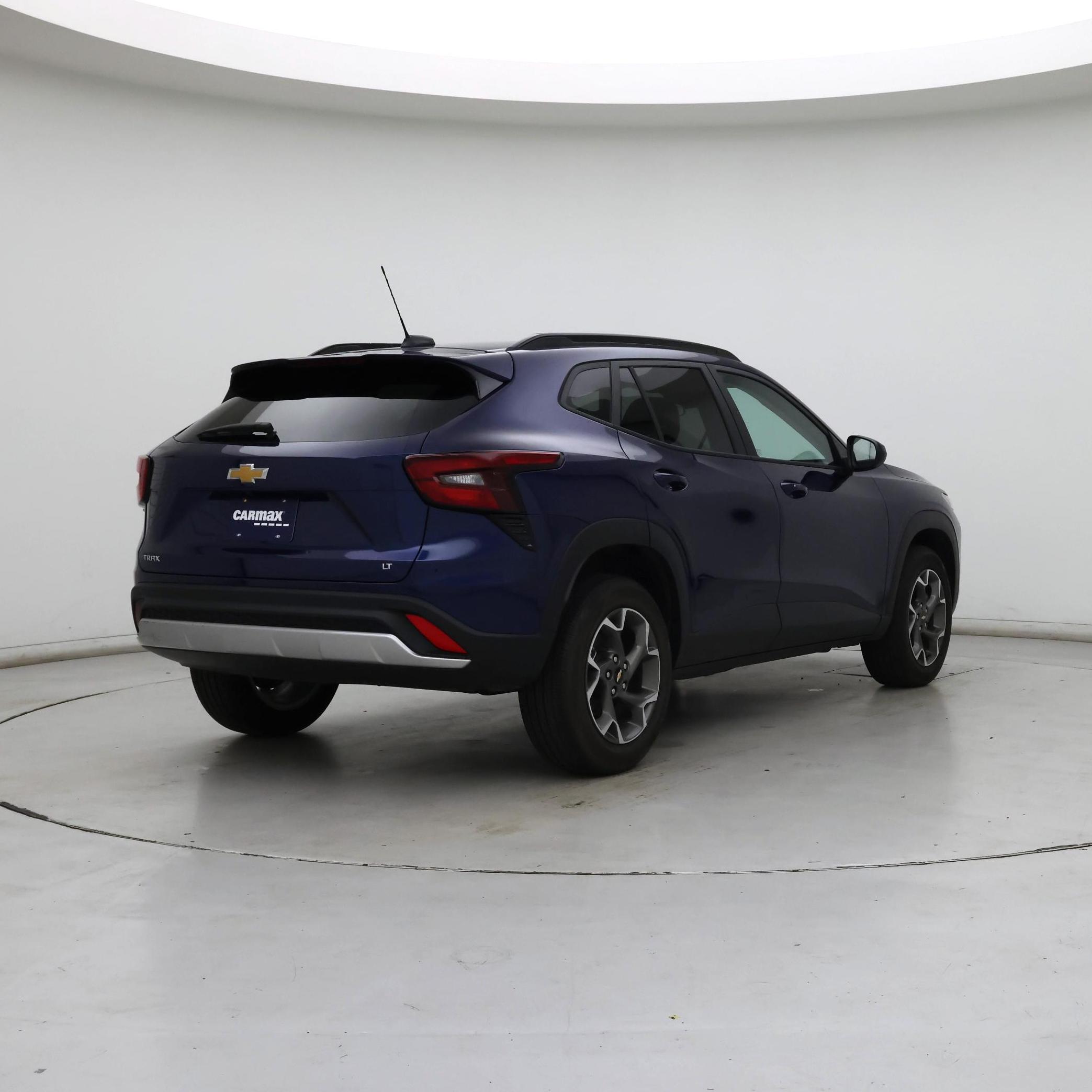 Thumbnail: 2024 Chevrolet Trax - 8