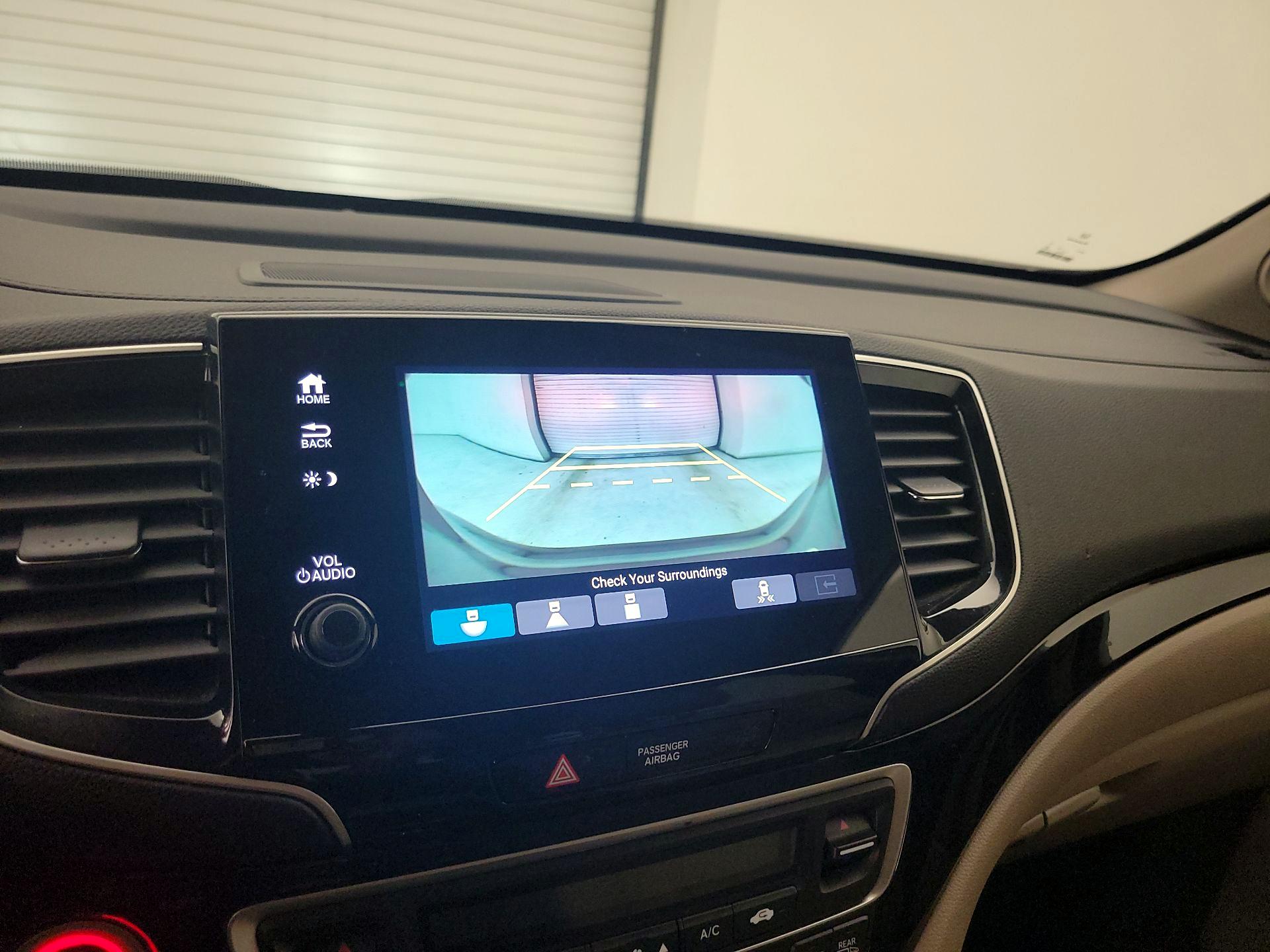 Thumbnail: 2021 Honda Pilot - 14