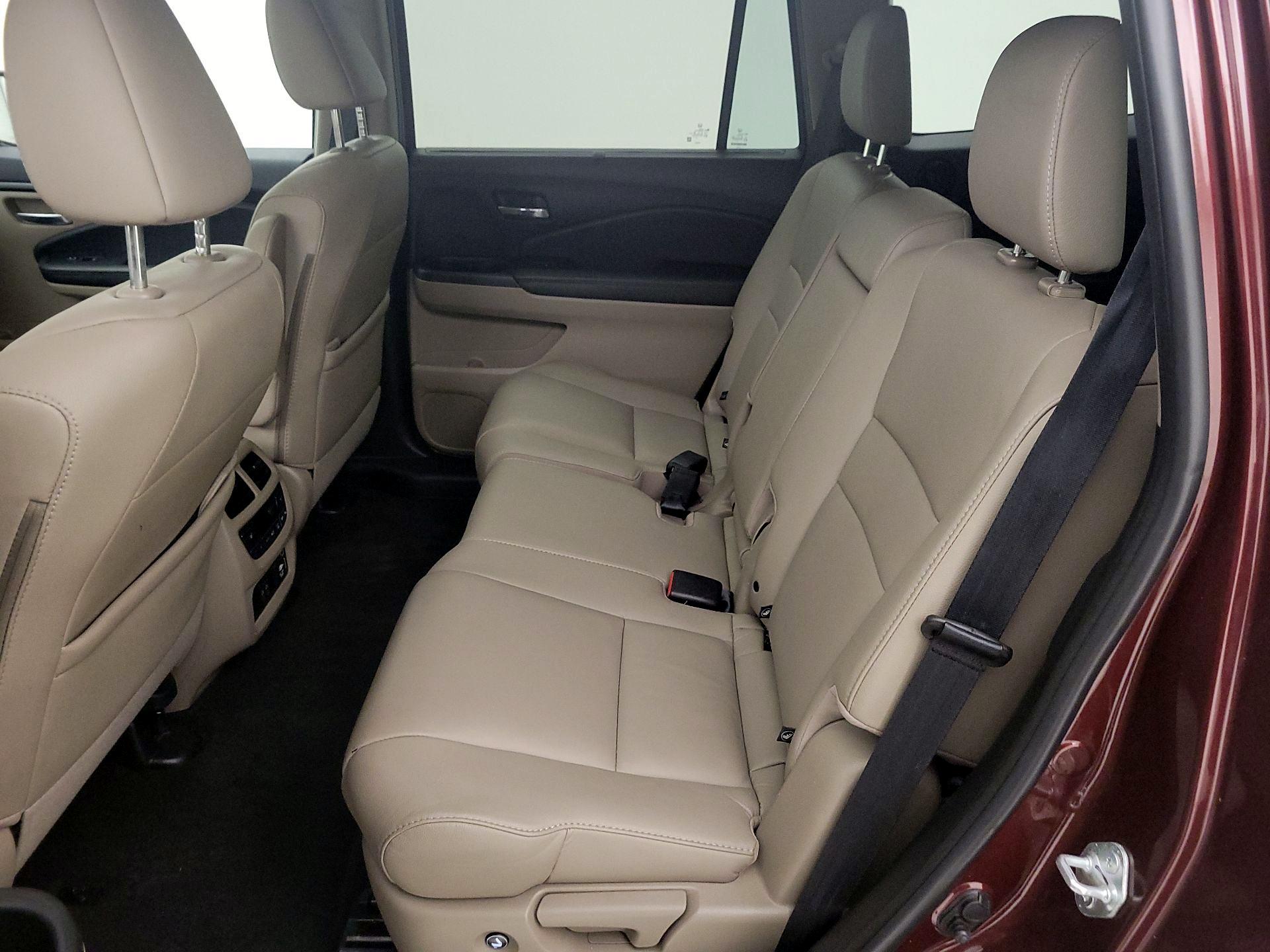 Thumbnail: 2021 Honda Pilot - 20