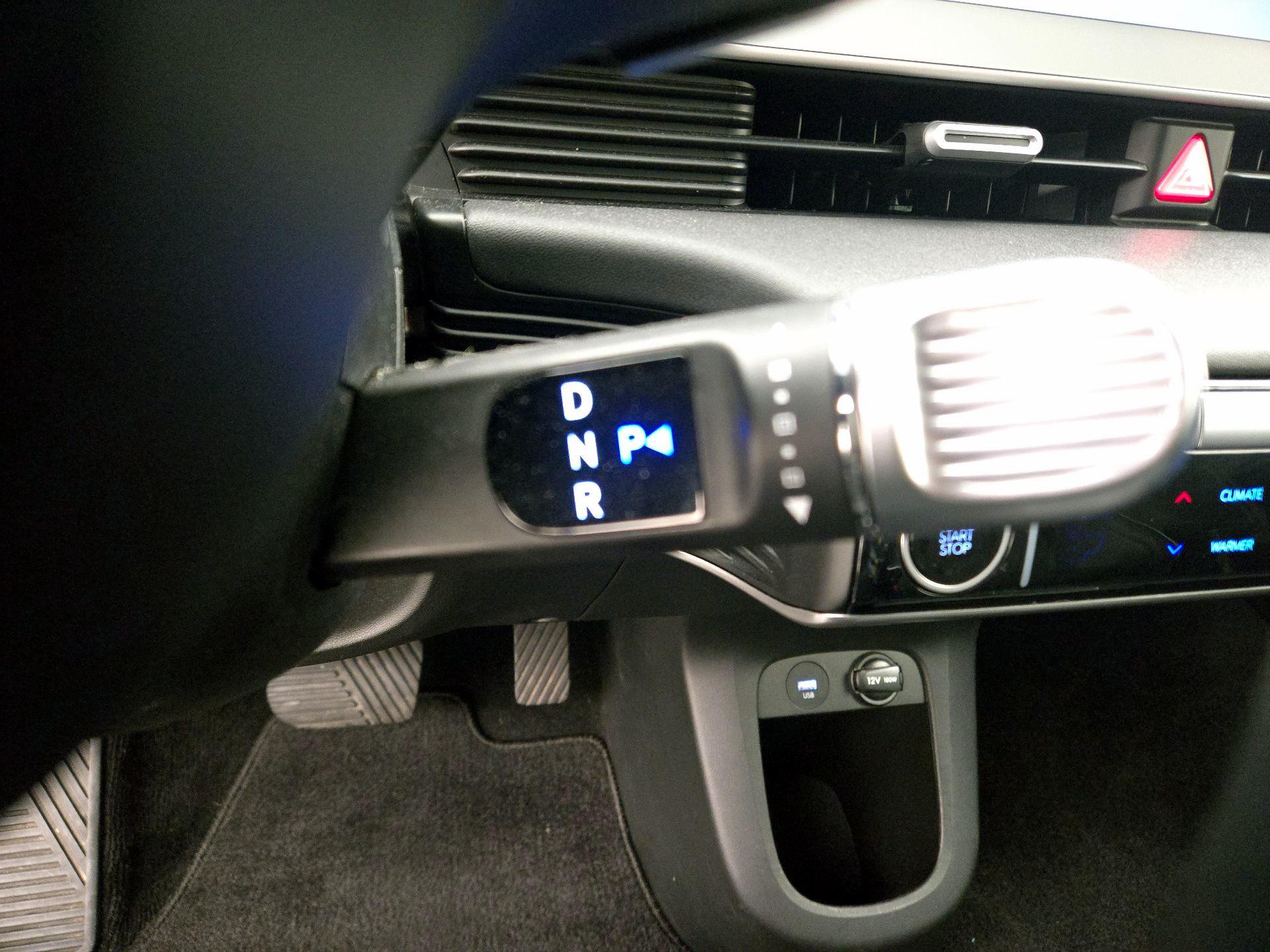 Thumbnail: 2023 Hyundai Ioniq 5 - 18