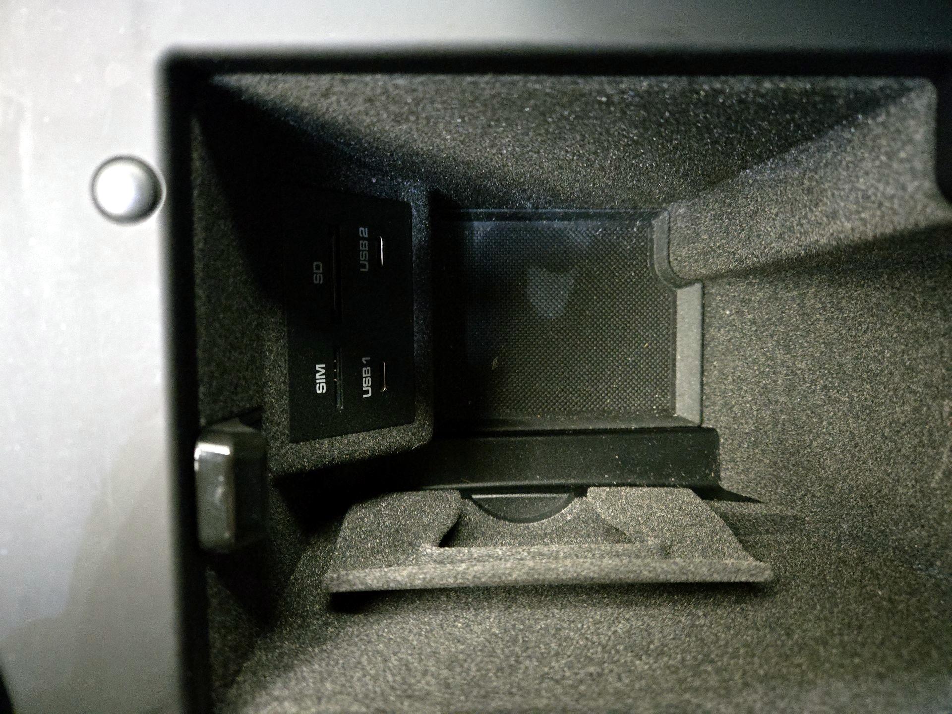 Thumbnail: 2024 Porsche Macan - 18