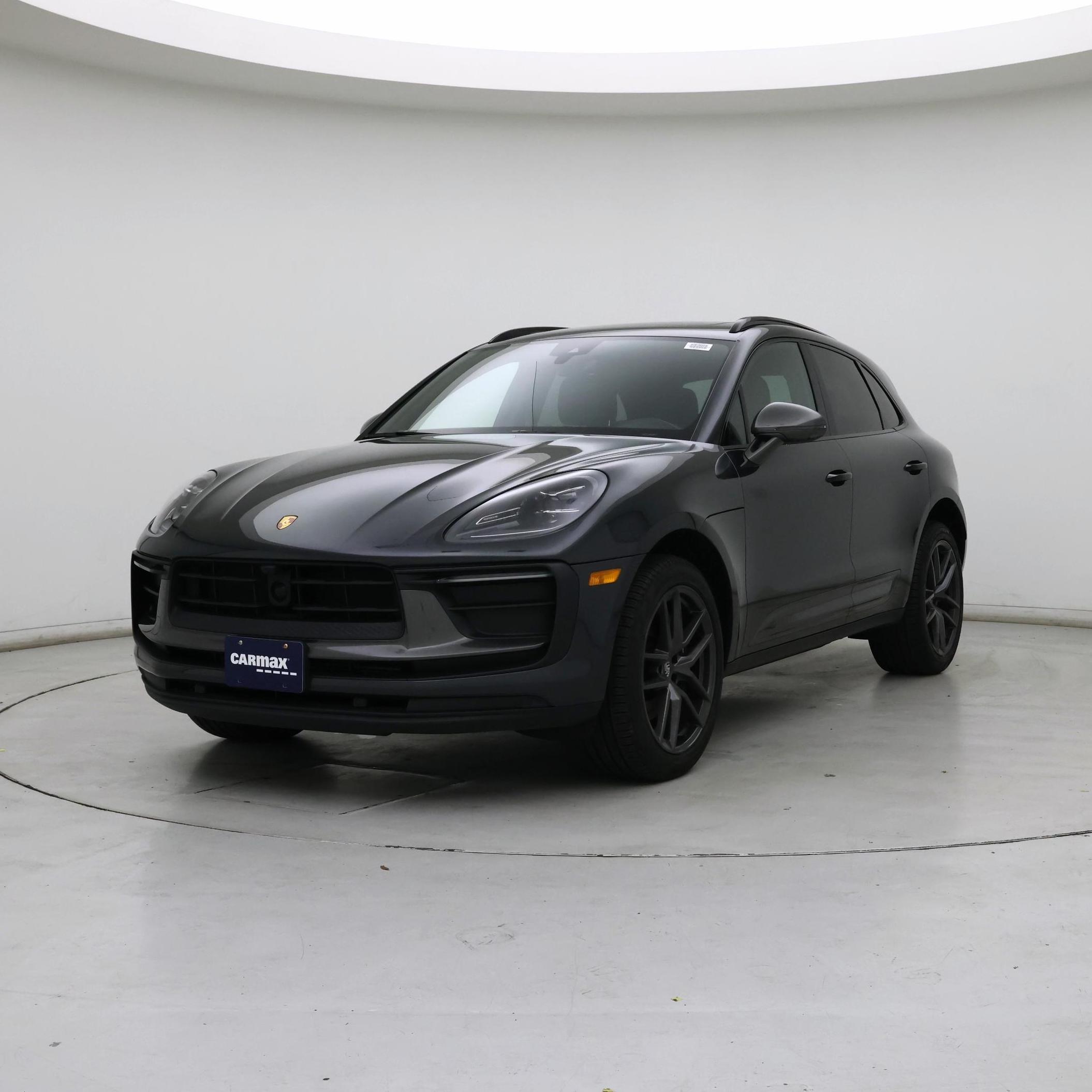 Thumbnail: 2024 Porsche Macan - 4