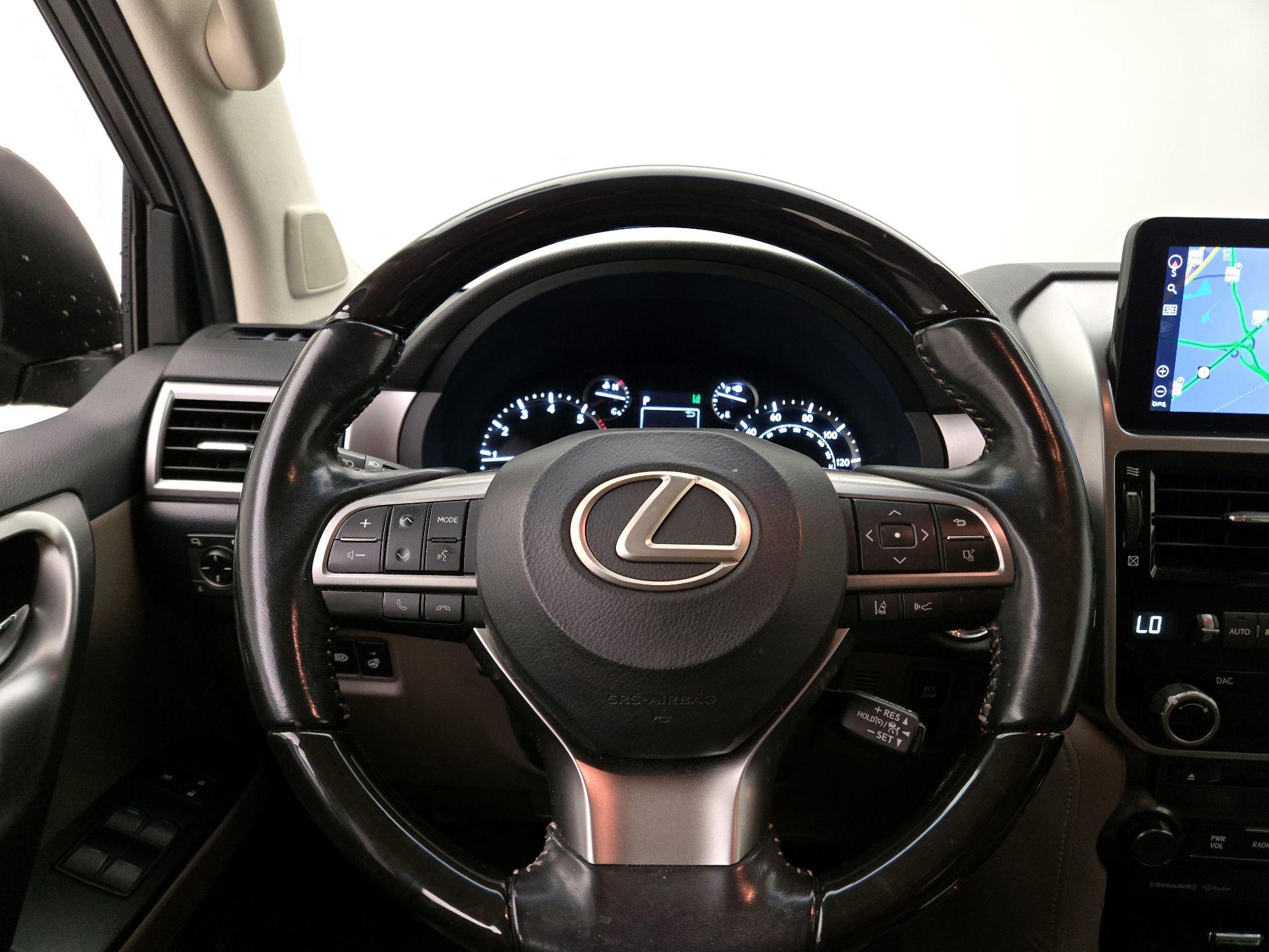 Thumbnail: 2022 Lexus GX - 10