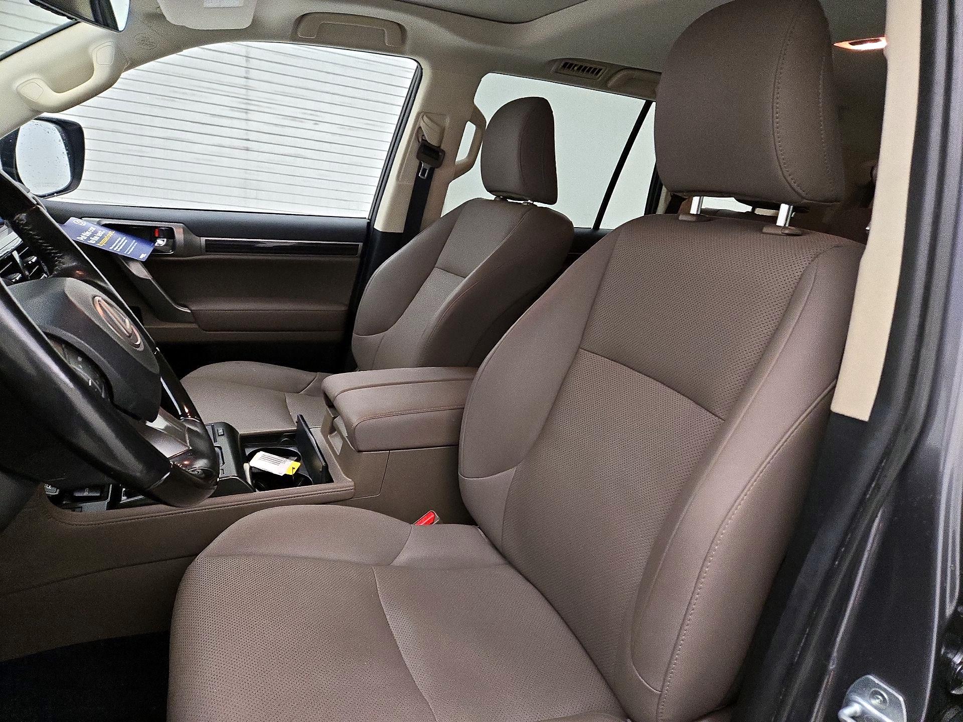 Thumbnail: 2022 Lexus GX - 11