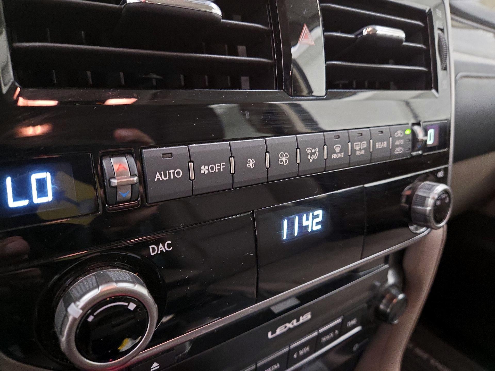 Thumbnail: 2022 Lexus GX - 17