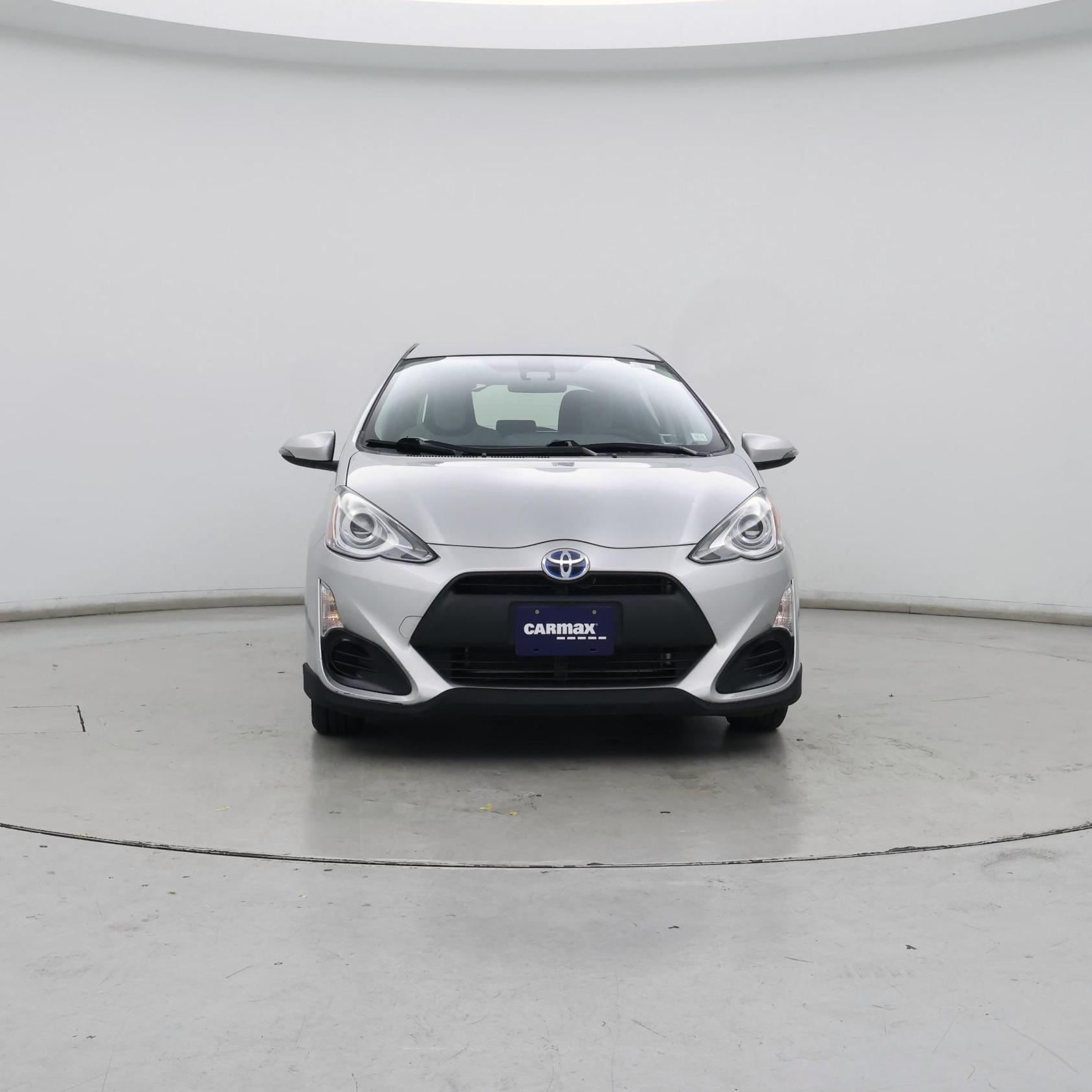 Thumbnail: 2017 Toyota Prius c - 5